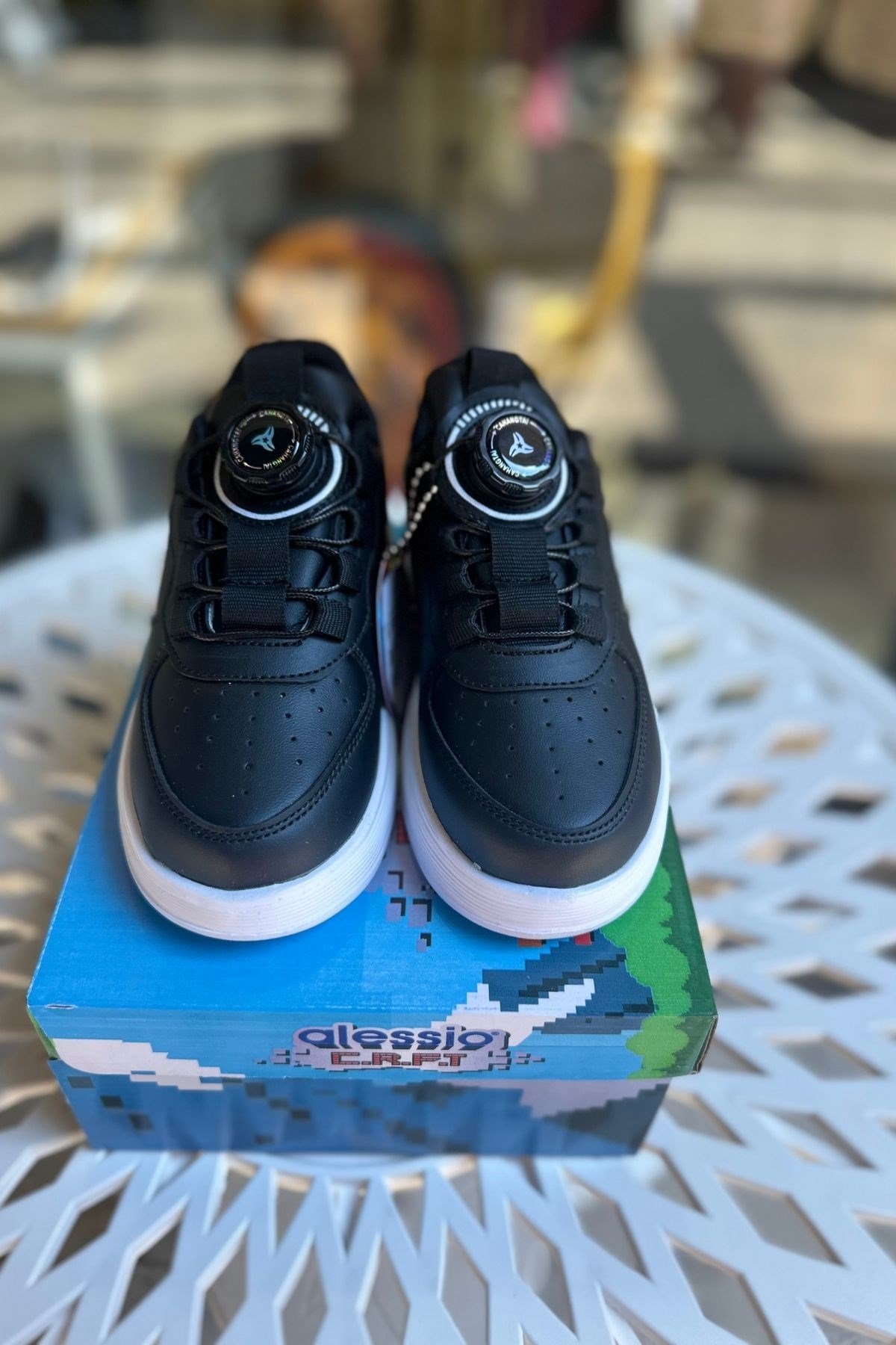 Unisex Çocuk Günlük Spor Ayakkabı - Kilitli Bağcık Sistemi - Siyah