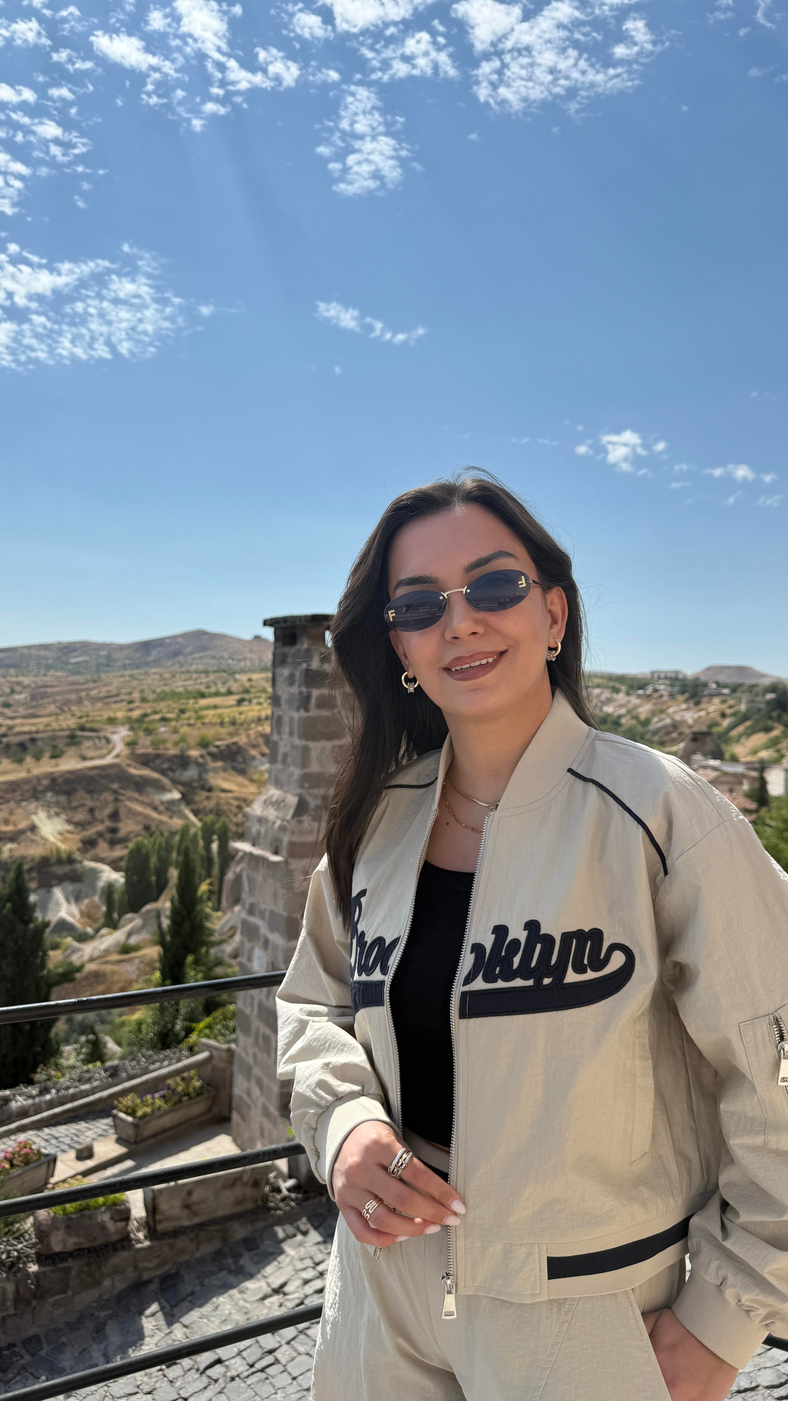 Bej Brooklyn Baskılı Paraşüt Takım 