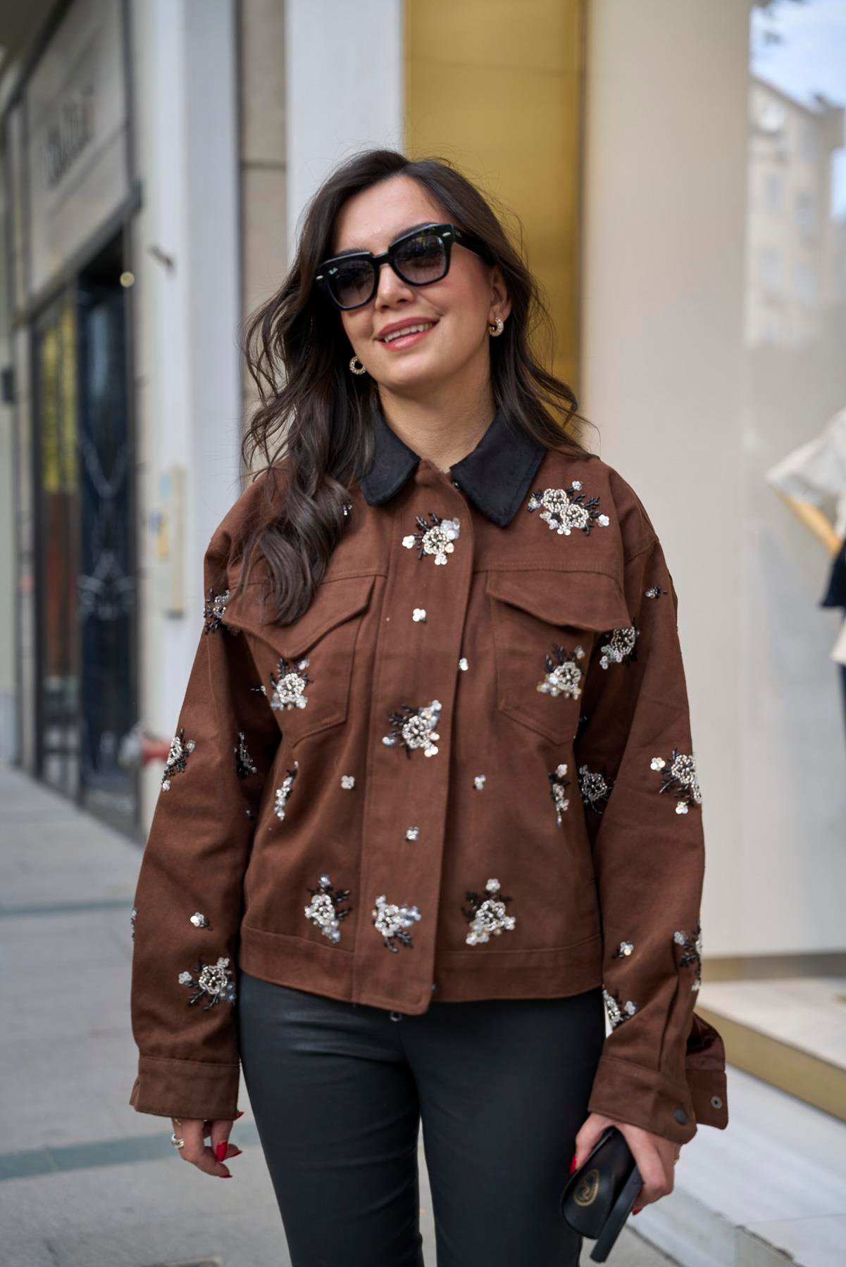 Kadife Yakalı Taşlı Ceket - Kahve