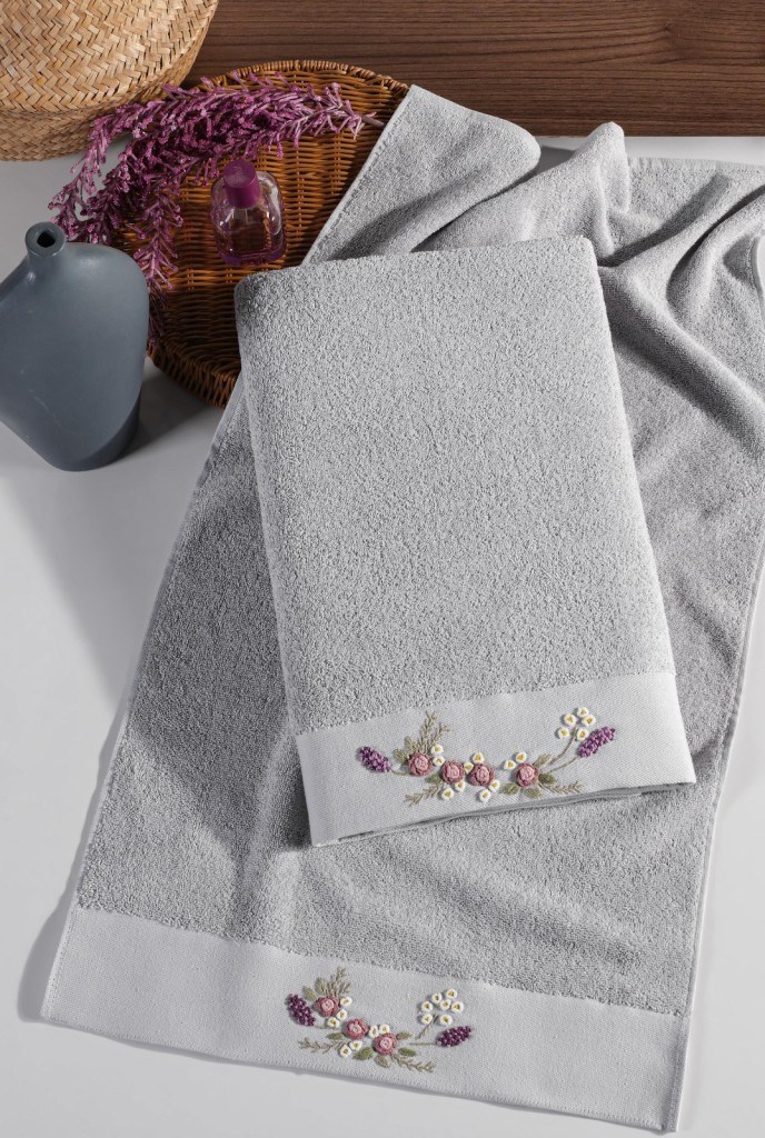 %100 Pamuk Nakış İşlemeli 2’li Banyo ve Yüz Havlu Takımı (50x90 cm + 90x180 cm XL Banyo Havlusu)