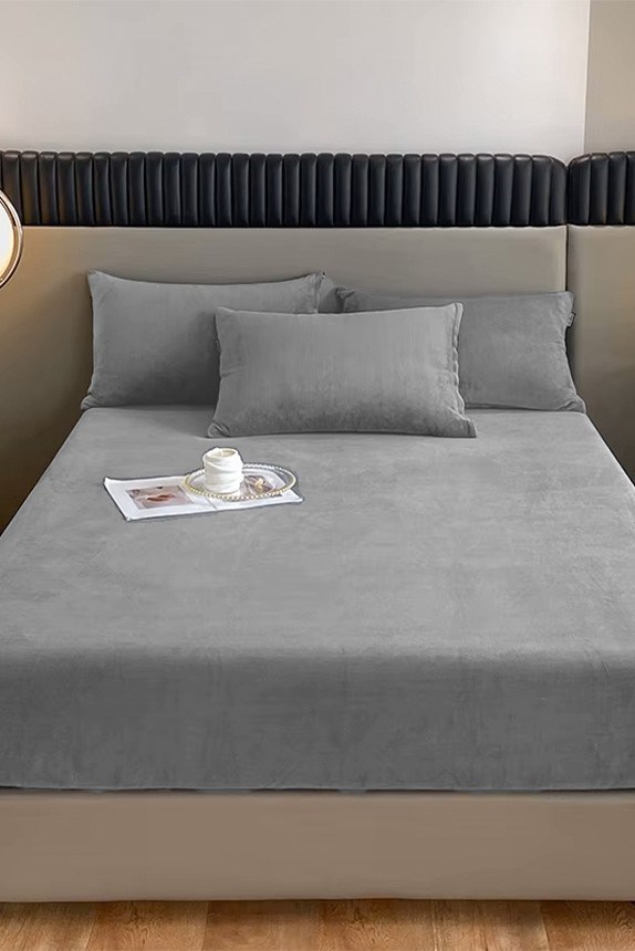 Kadife Kumaş Battal Çift Kişilik Fitted Lastikli Çarşaf Takımı 180x200+30 cm