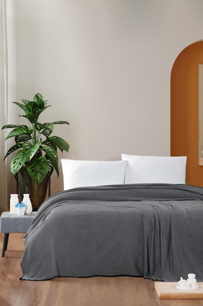 Macar Çift Kişilik Pike Pamuklu Yatak Örtüsü 220x230
