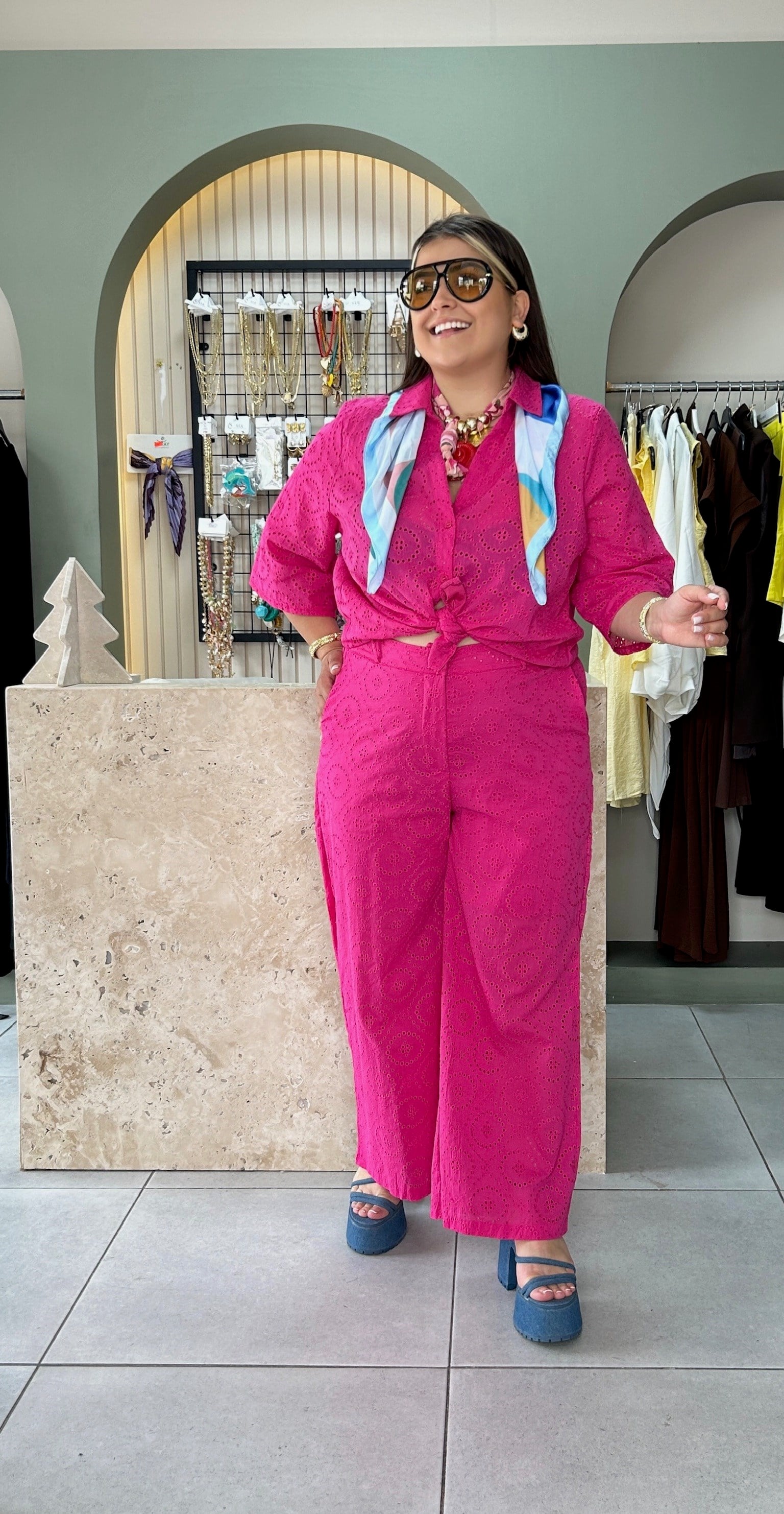 1133-Pembe Fistolu Takım