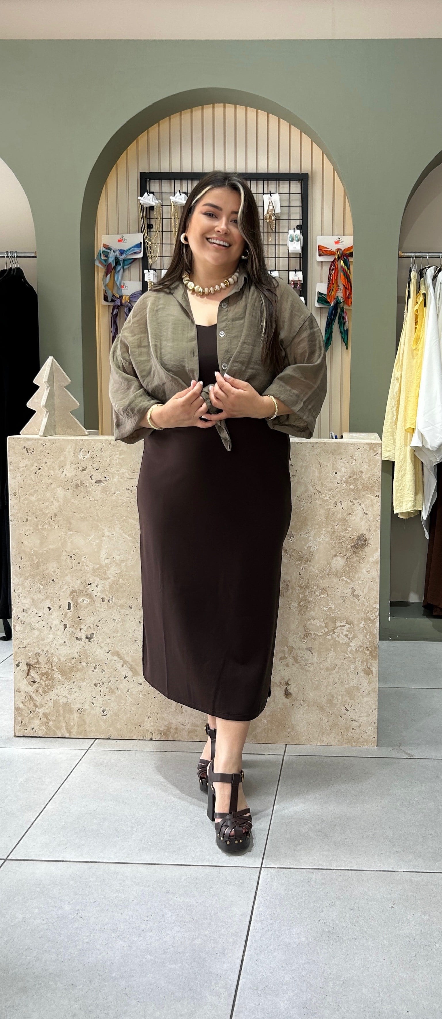 1134-Yeşil Organze Gömlek
