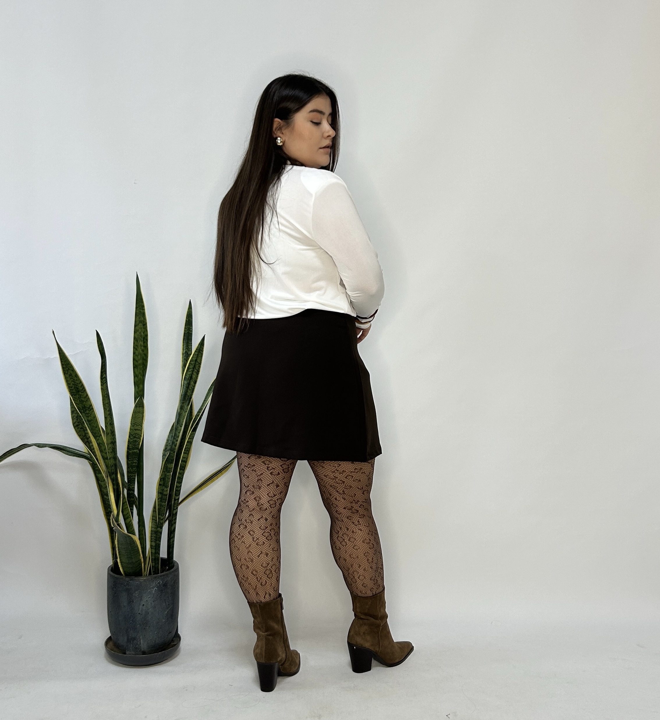 Beyaz Vatkalı Degaje Bluz