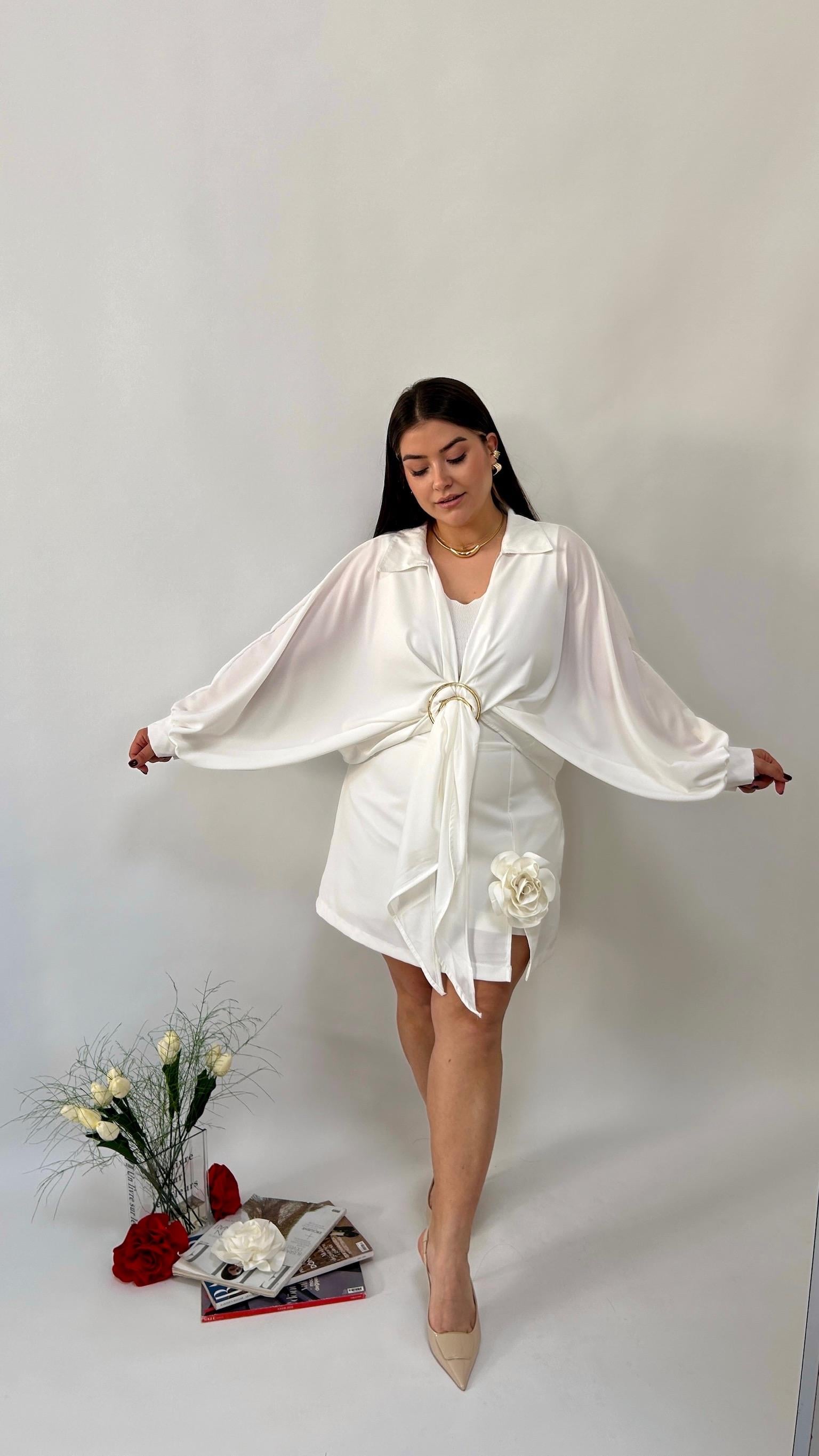 Gold Toka Detaylı Bluz 