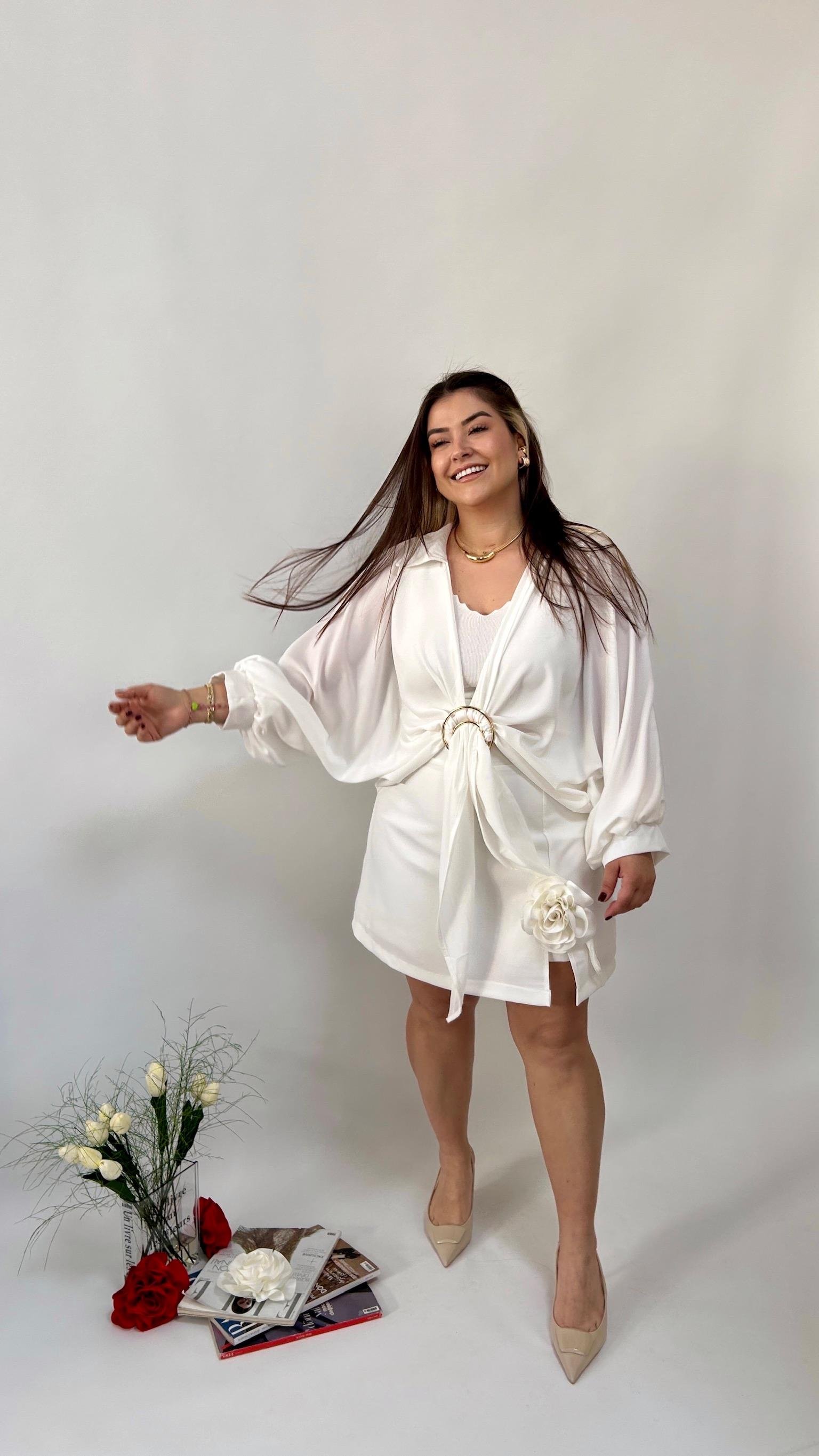 Gold Toka Detaylı Bluz 