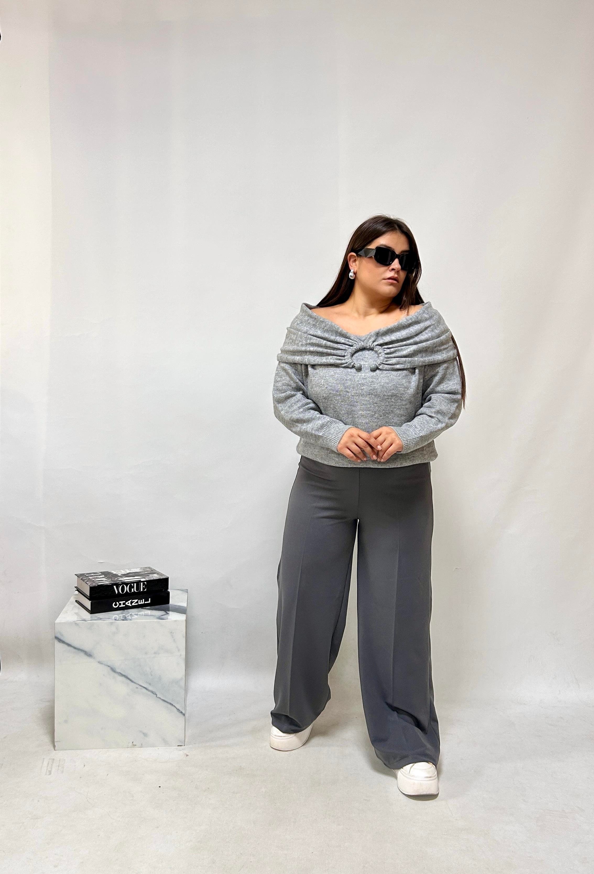 Gri Madonna Yaka Kazak