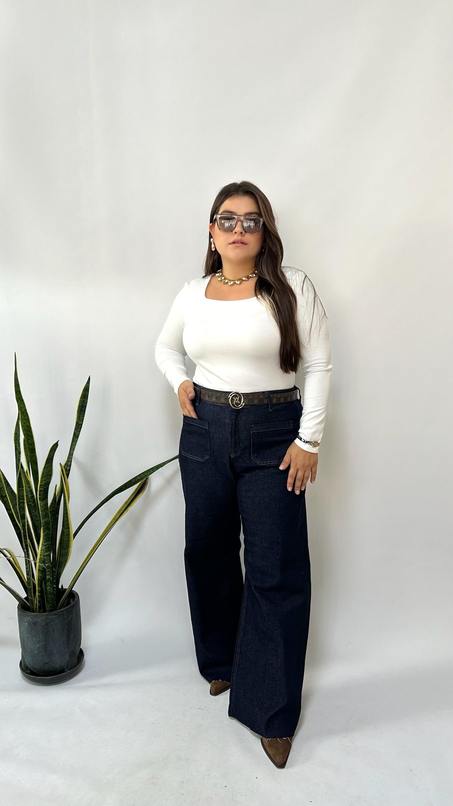 Kare Yaka Modal Kumaş Bluz 