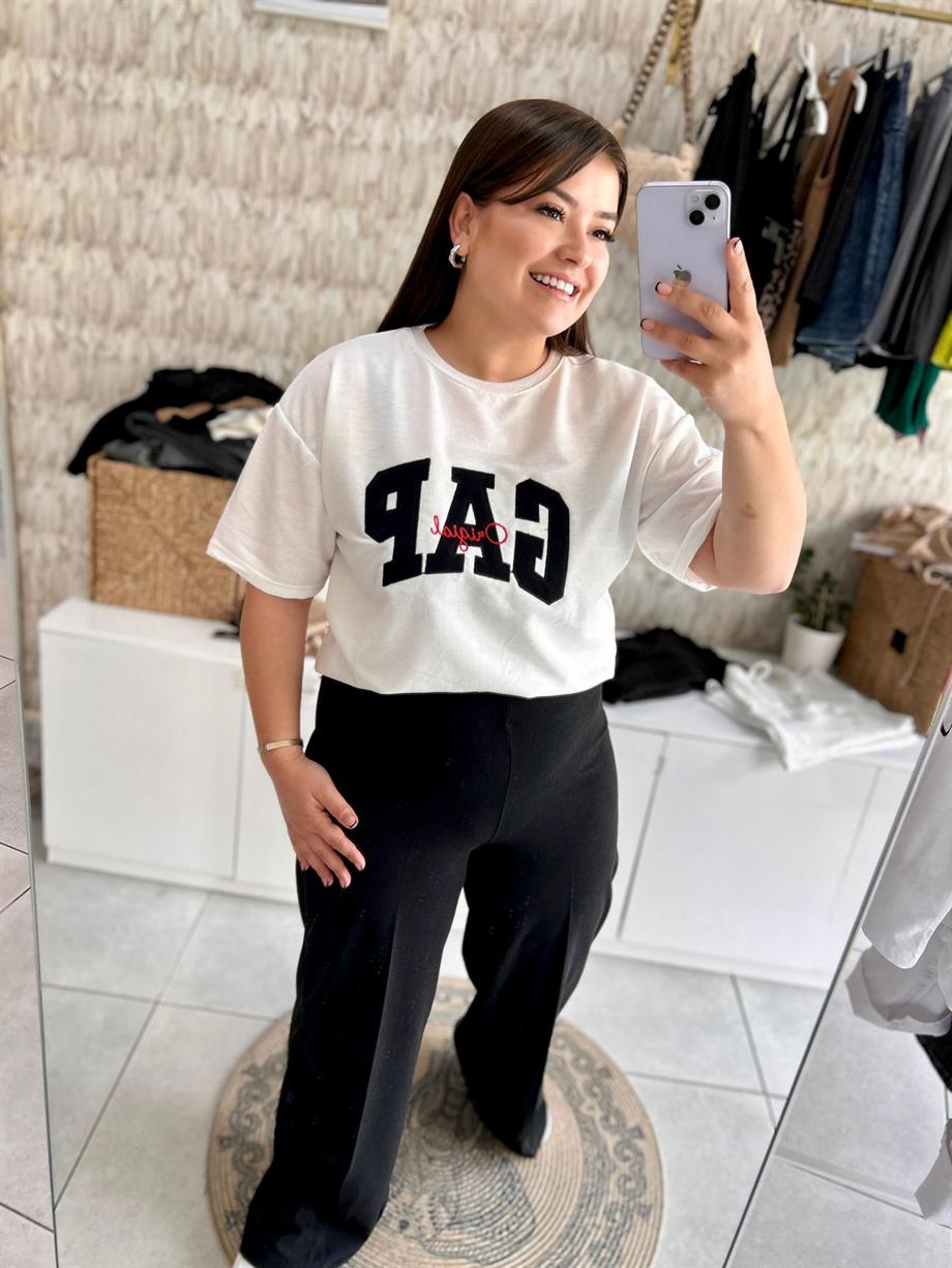 Nakış İşlemeli Tshirt