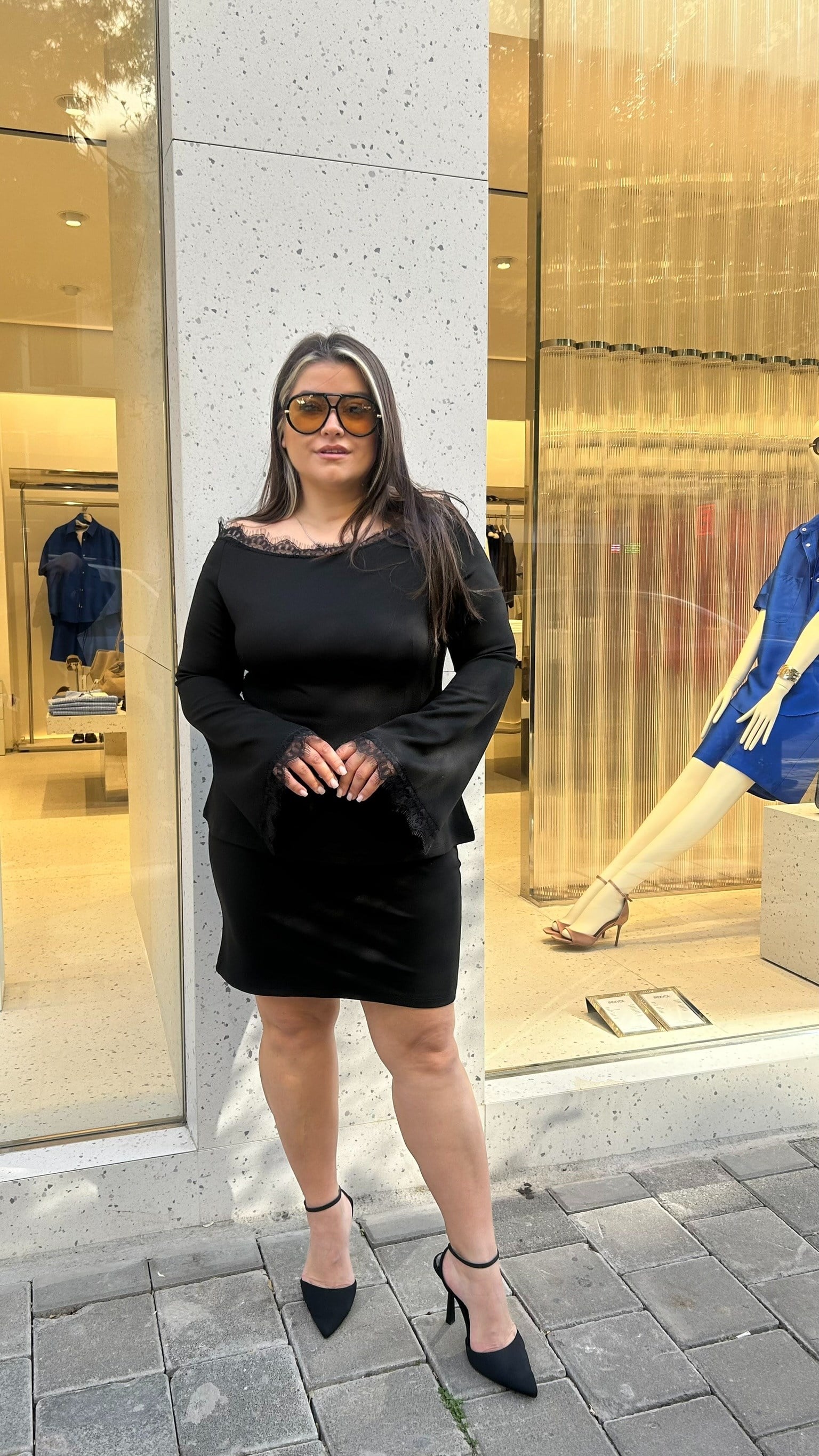 Siyah Çelik Kalem Etek