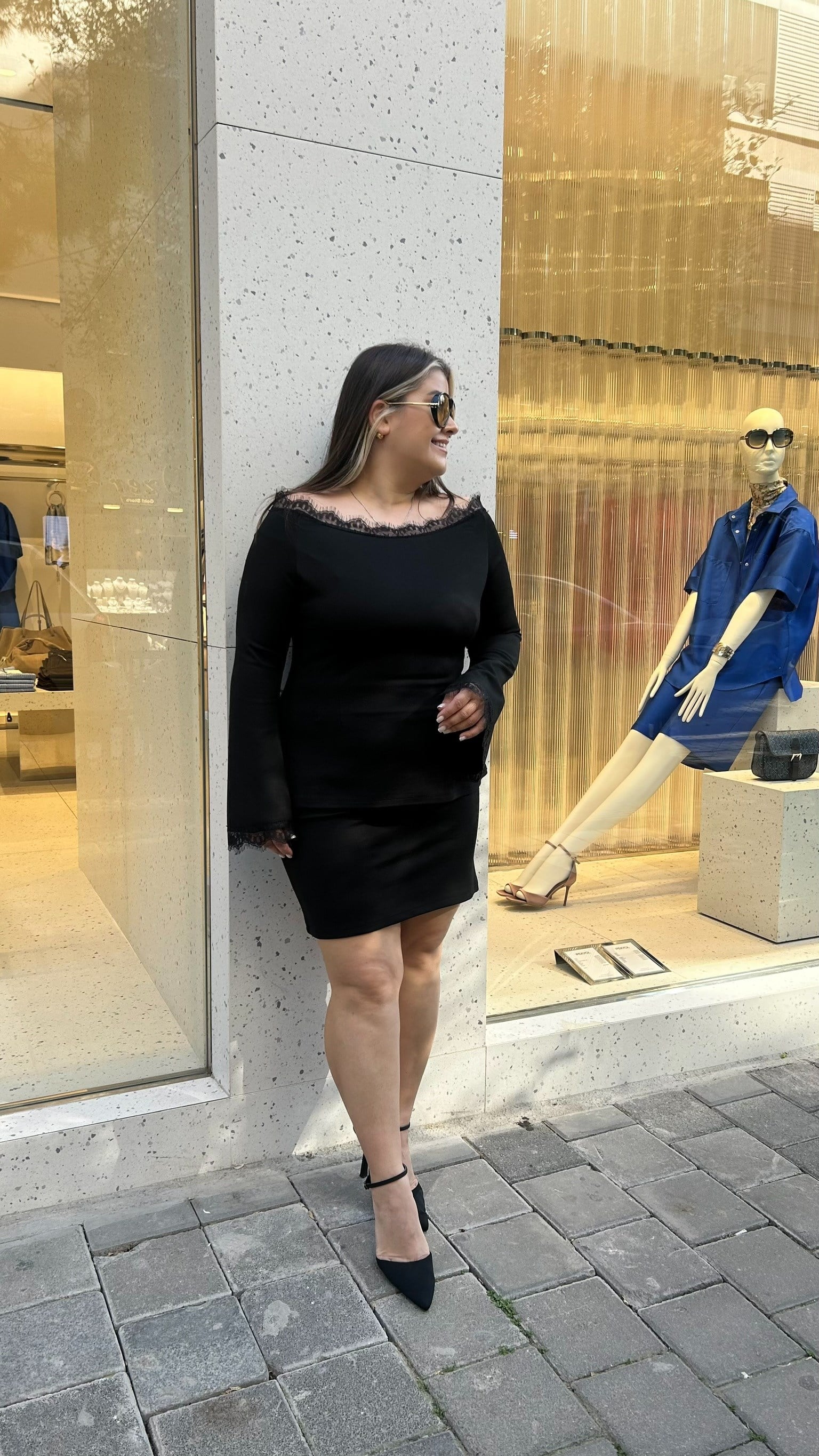 Siyah Çelik Kalem Etek