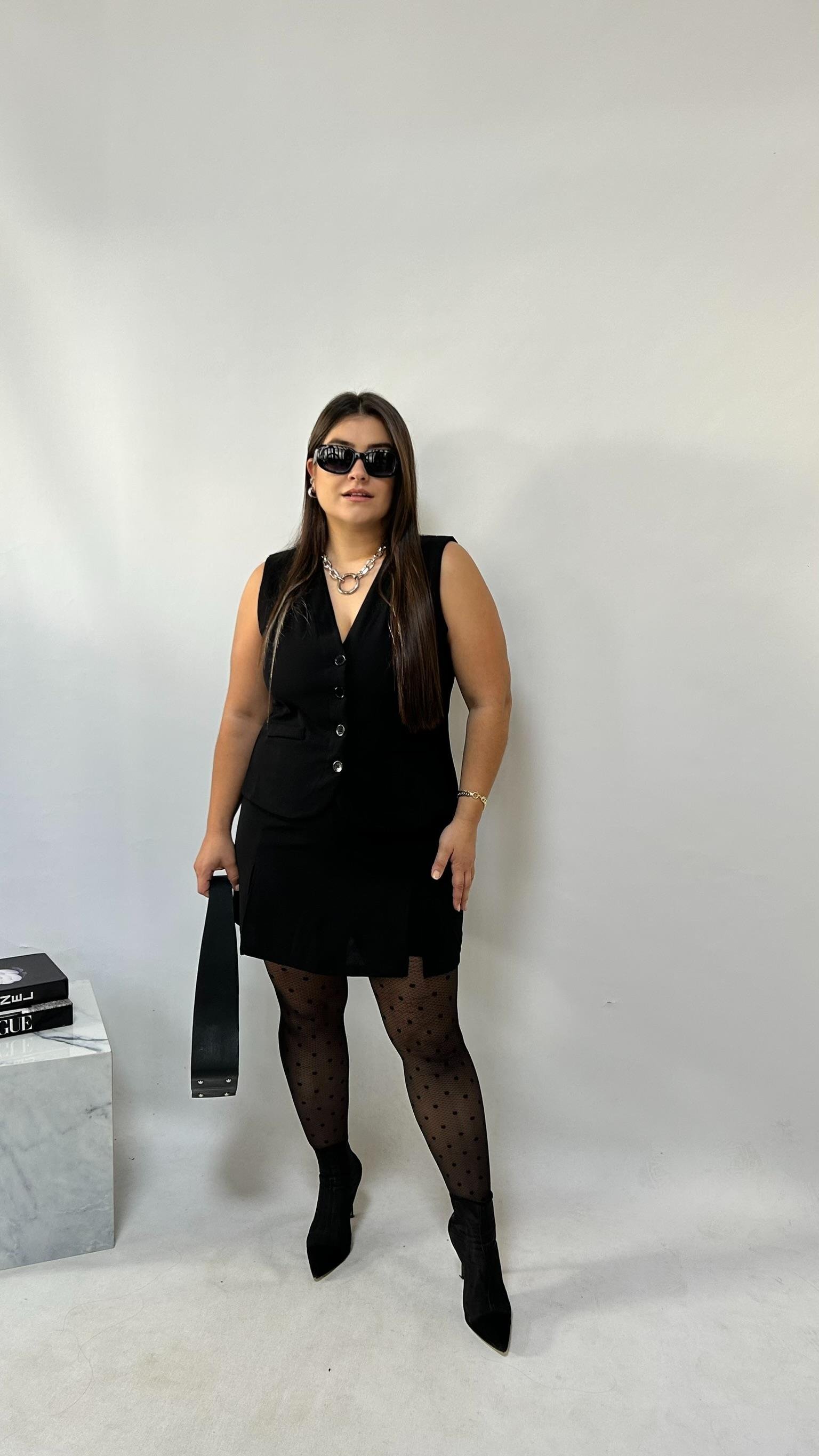 Yelekli Etekli Takım 