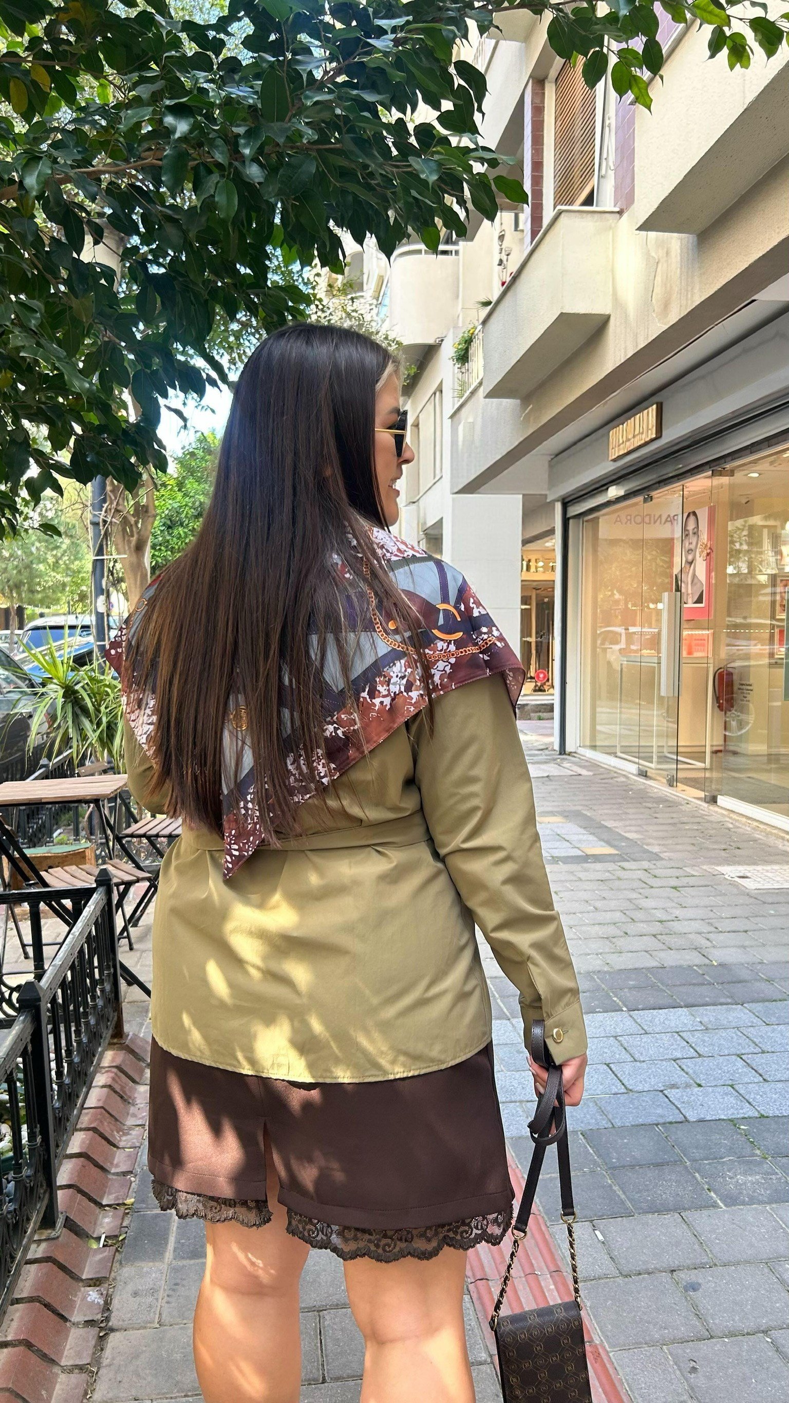 Yeşil Kemerli Poplin Gömlek