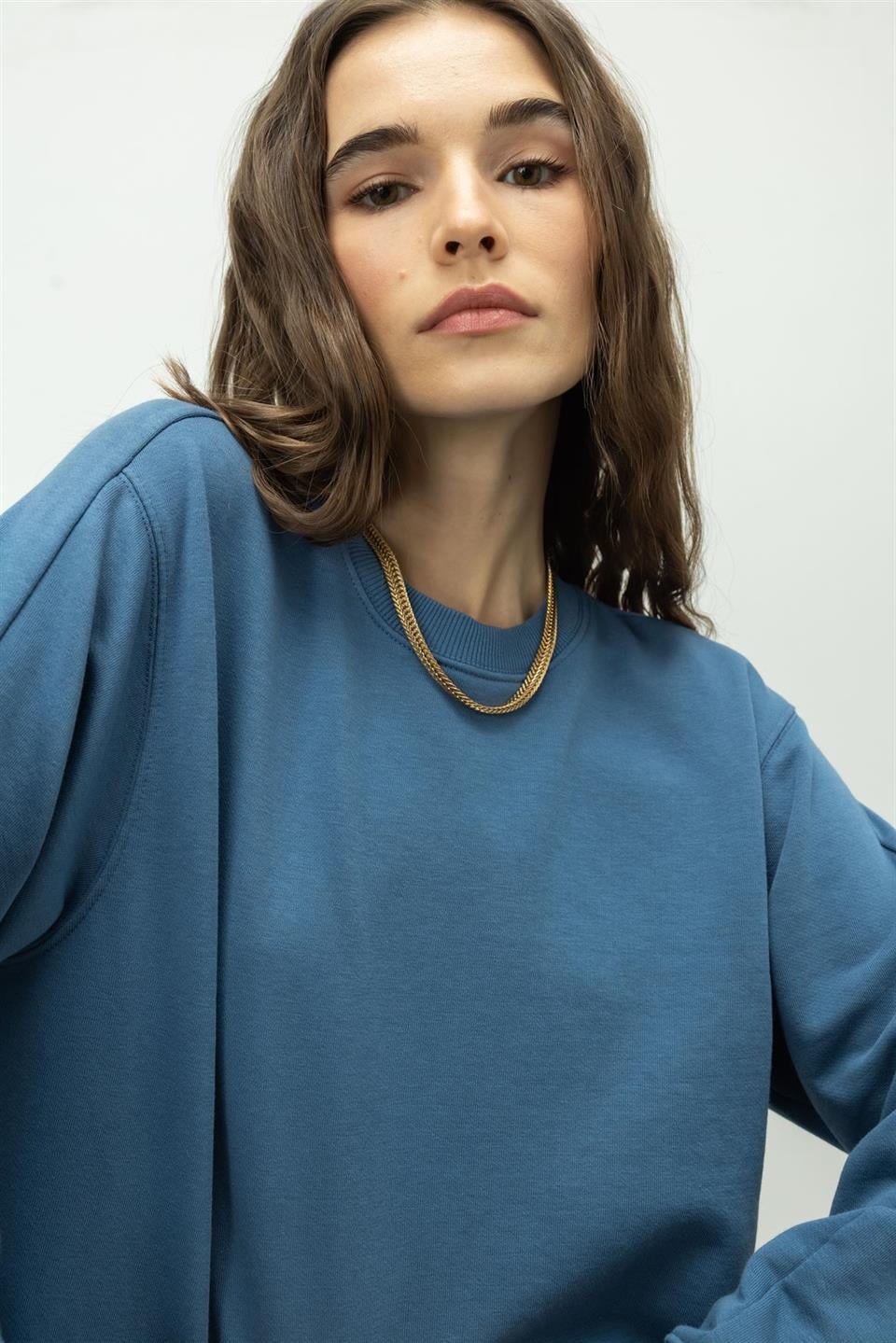 Bisiklet Yaka Basic Sweatshirt
