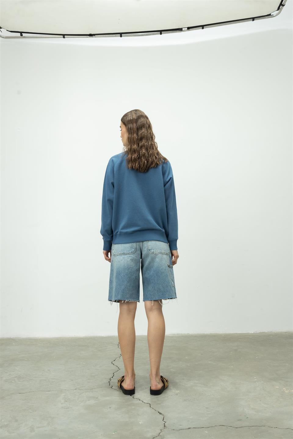 Bisiklet Yaka Basic Sweatshirt
