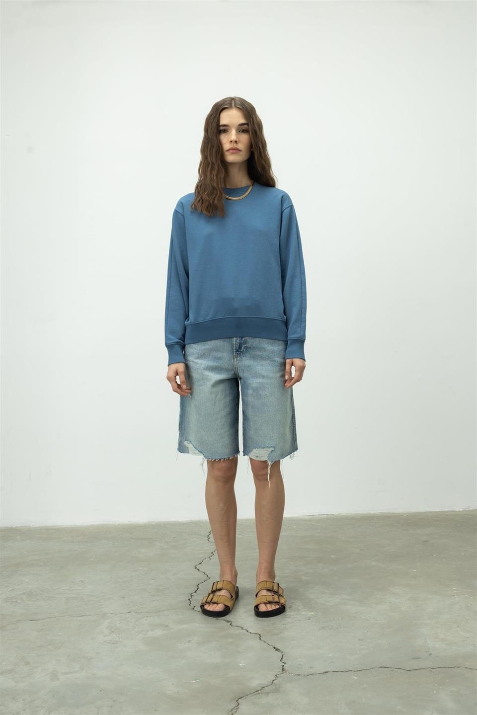 Bisiklet Yaka Basic Sweatshirt