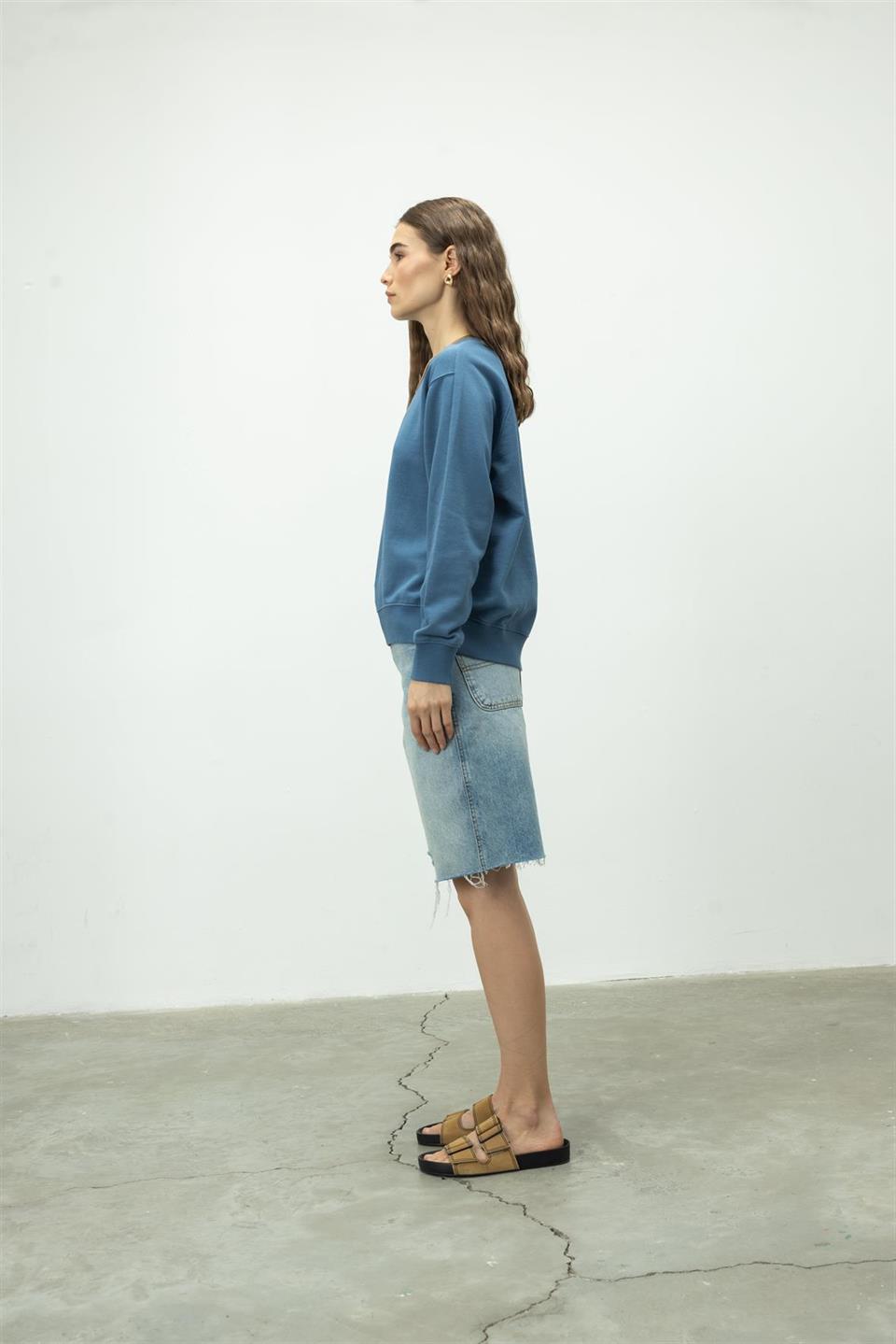 Bisiklet Yaka Basic Sweatshirt