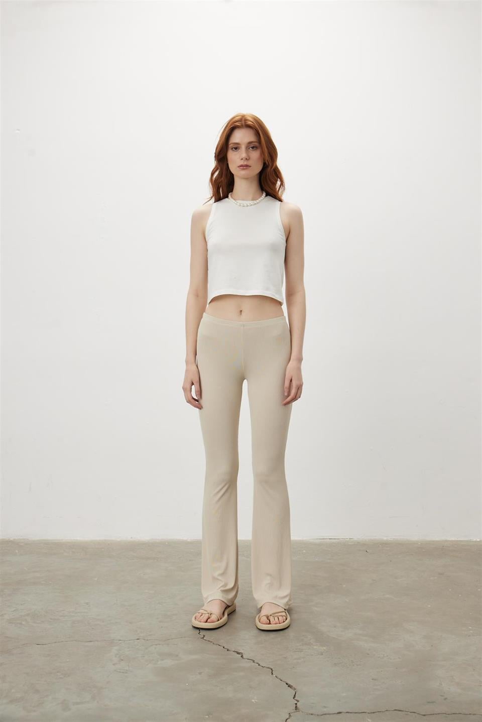 Bisiklet Yaka Sıfır Kol Crop Bluz