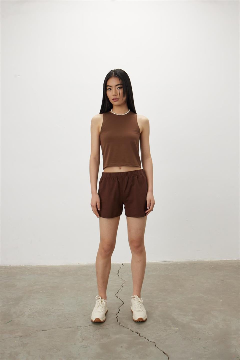 Bisiklet Yaka Sıfır Kol Crop Bluz