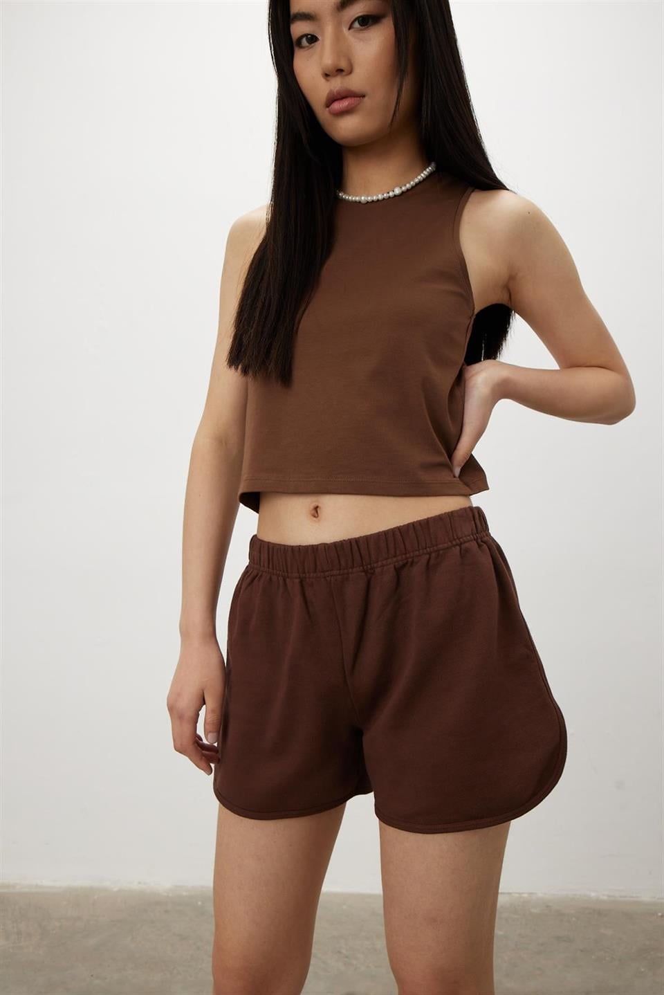 Bisiklet Yaka Sıfır Kol Crop Bluz