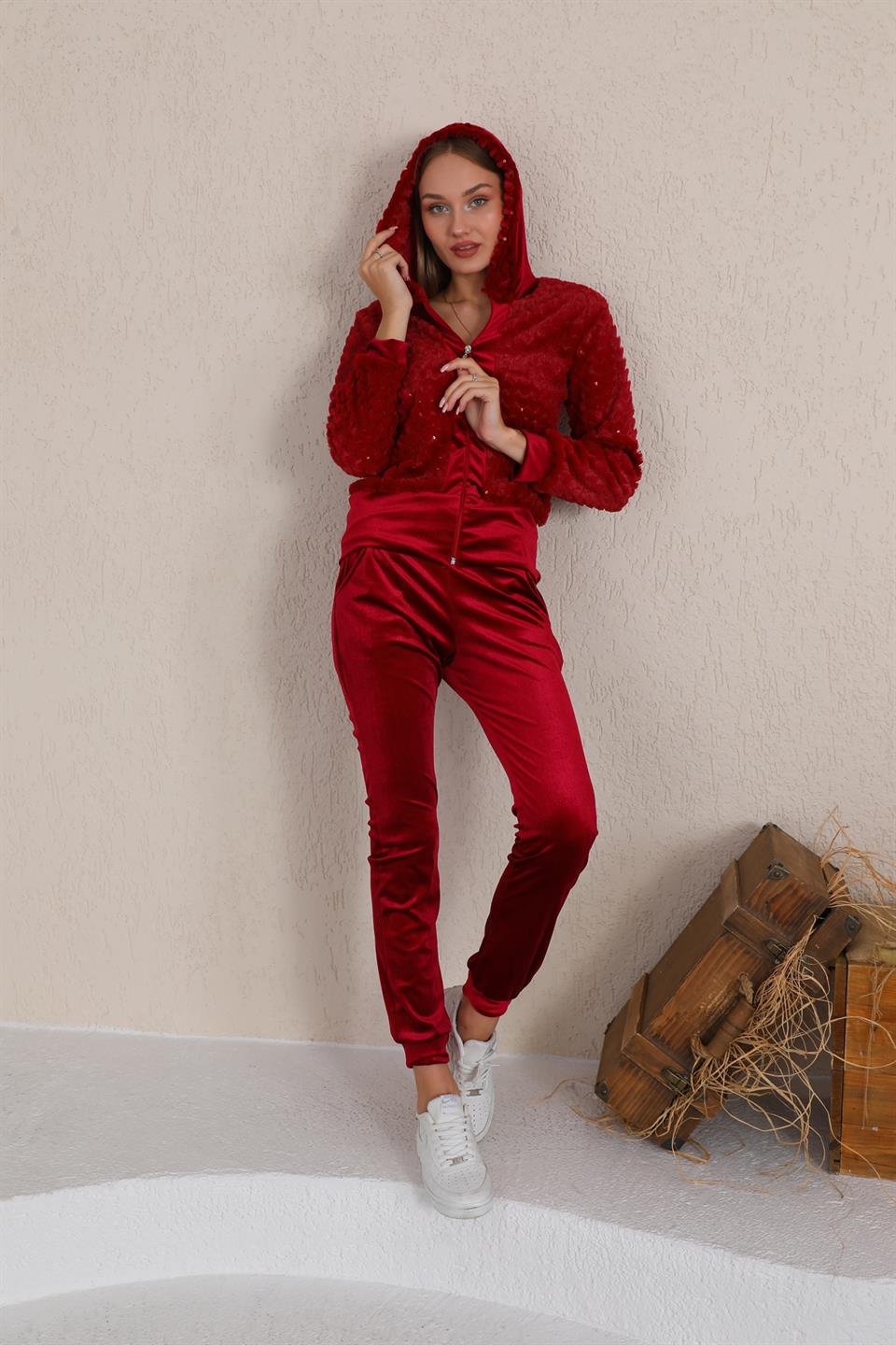 329 - BORDO Peluş Kadife Kadın Eşofman Takımı -westbound