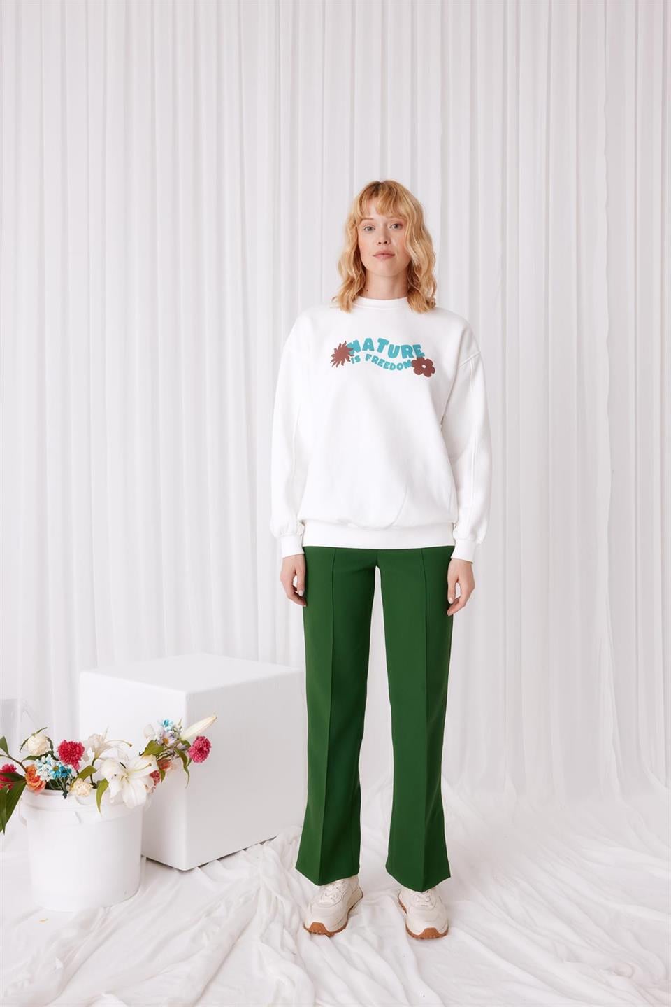 Ekru Renk Baskılı Oversize Sweatshirt