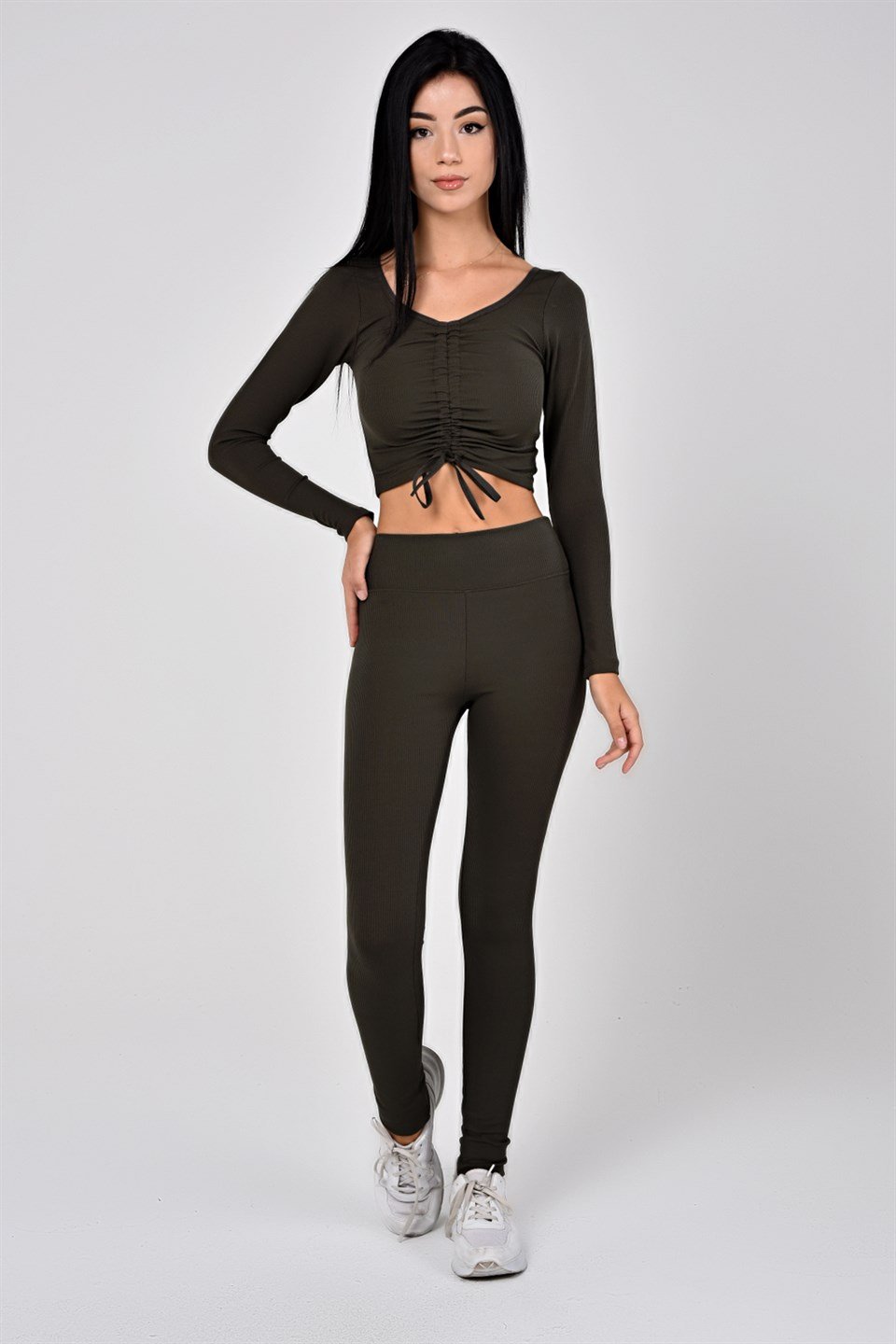 Aff-Fit-030 - İpli Büzgülü Crop Bustiyer - Siyah -westbound