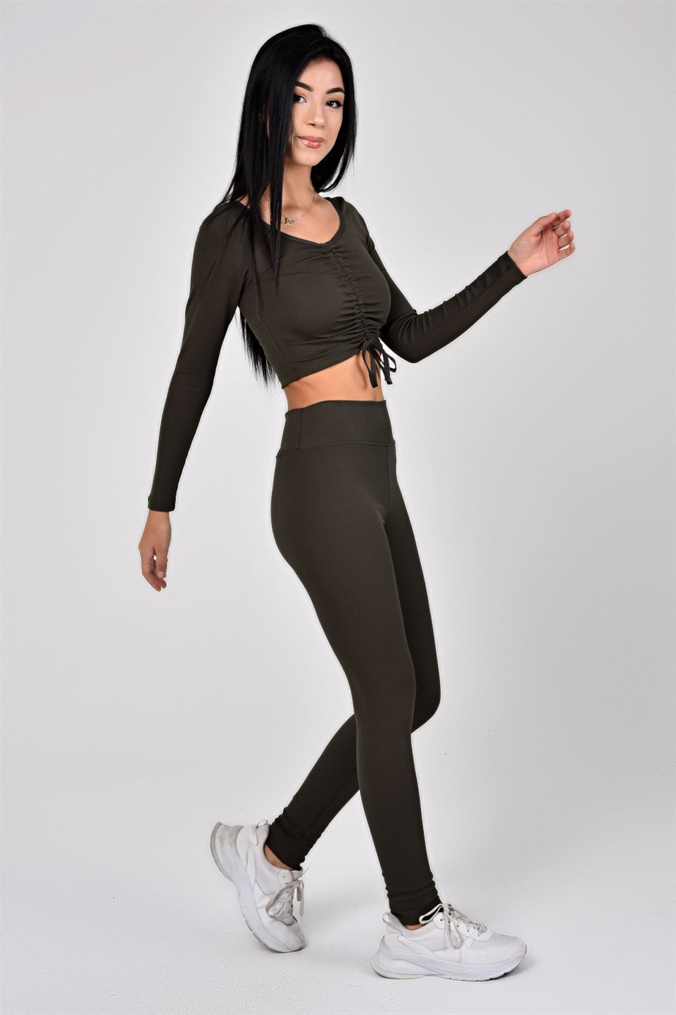 Aff-Fit-030 - İpli Büzgülü Crop Bustiyer - Siyah -westbound
