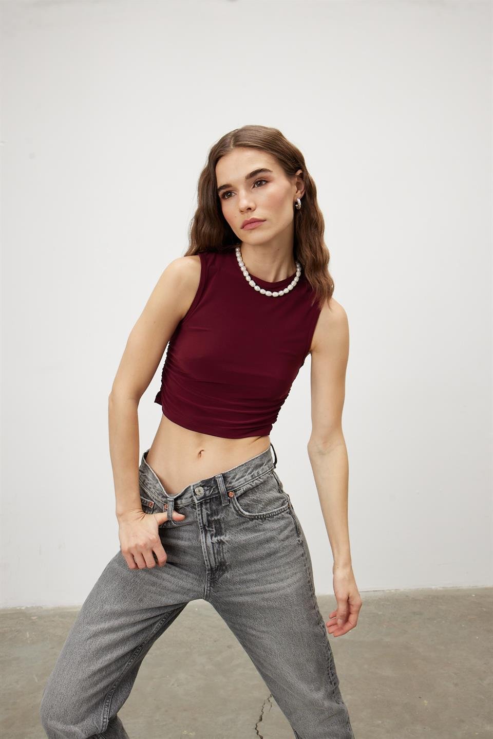 TG091 - Kadın Bordo Bisiklet Yaka Crop Bluz -TUBİA