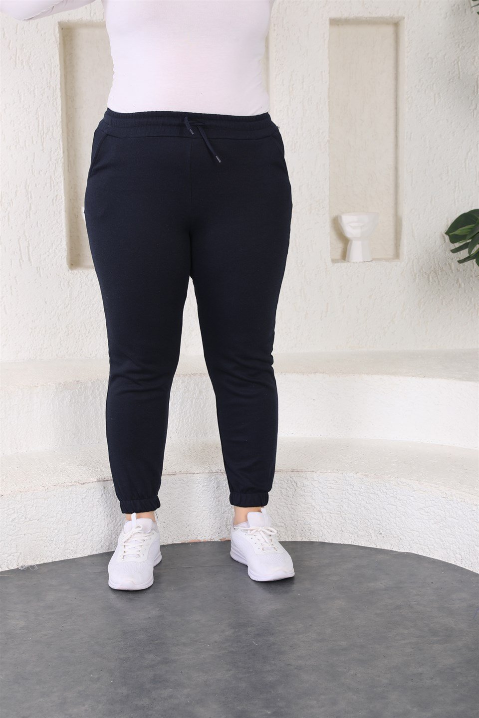 557-Big - Kadın Büyük Beden Lacivert Jogger Eşofman Altı -westbound