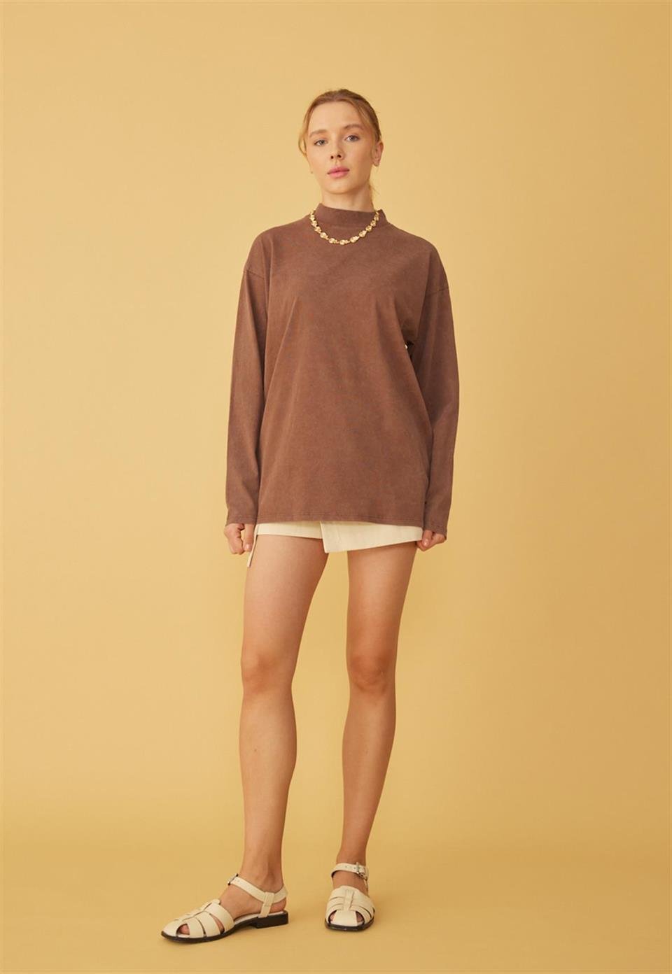 Kadın Kahverengi Eskitmeli Oversize Basic Uzun Kolu T-Shirt