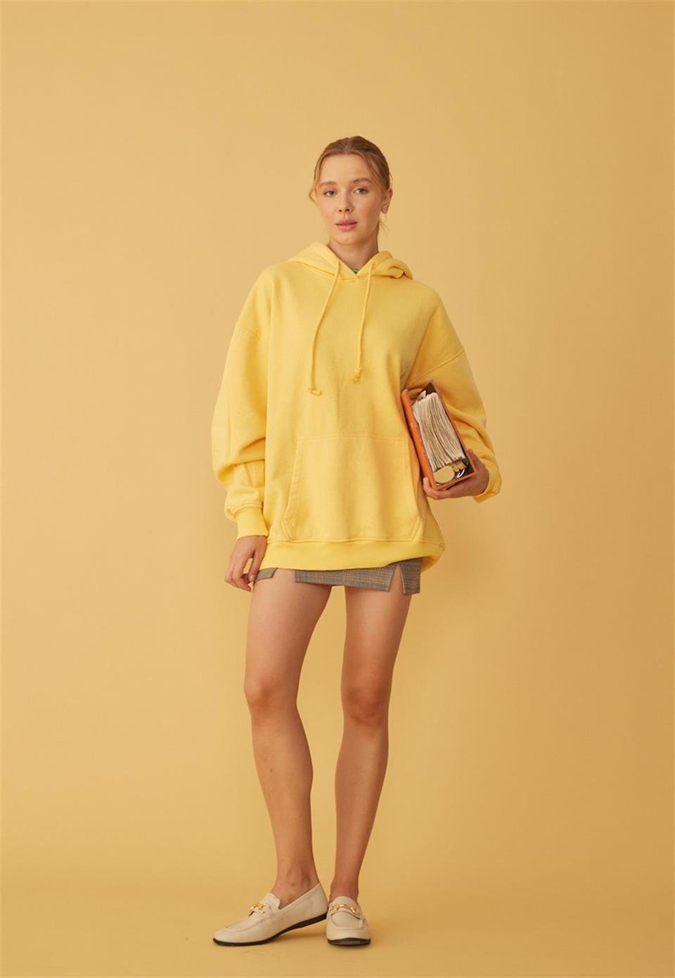 Kadın Oversize Sarı Kapüşonlu Sweatshirt