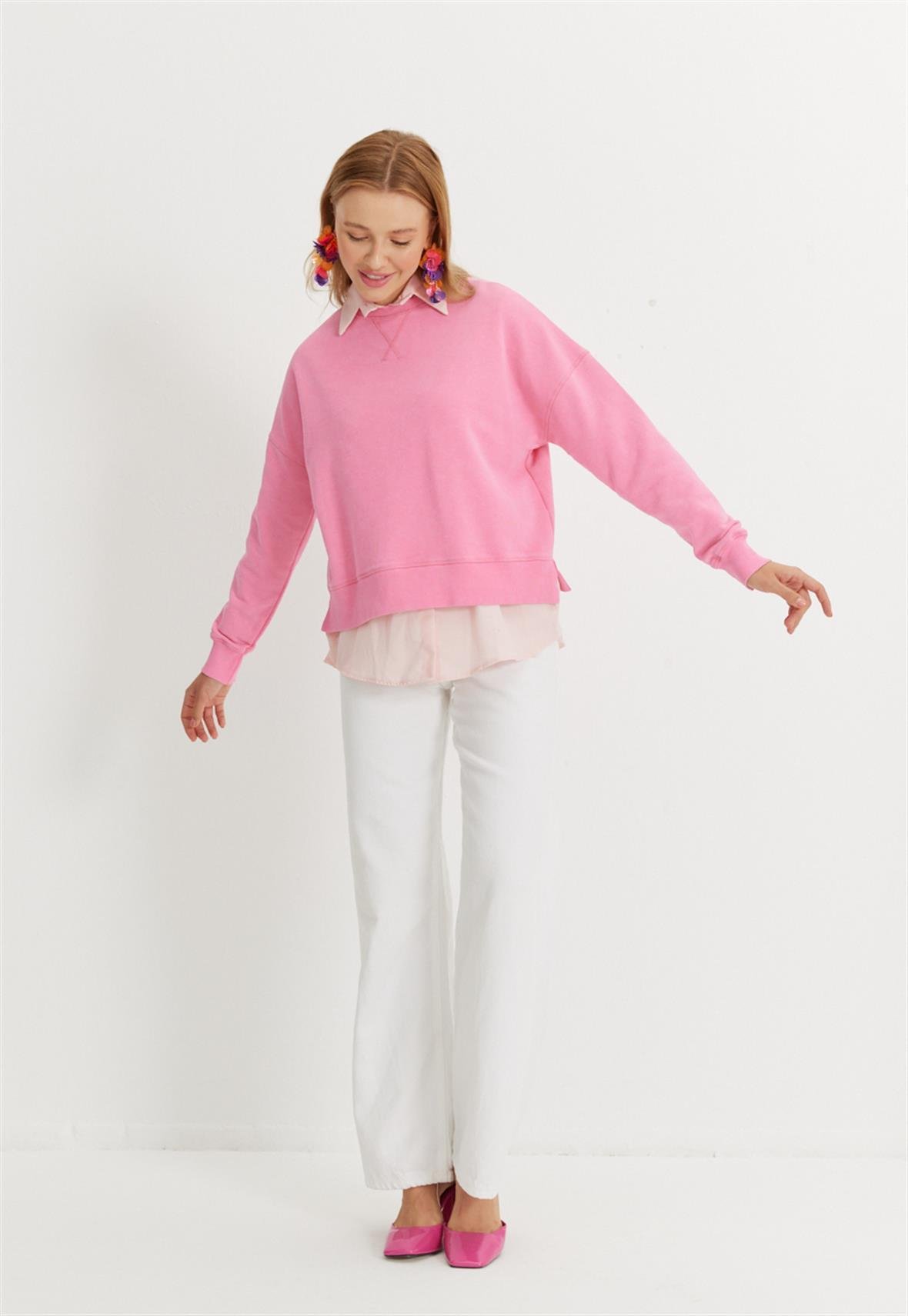 Kadın V Detaylı Efektli Pembe Renk Kısa Sweatshirt