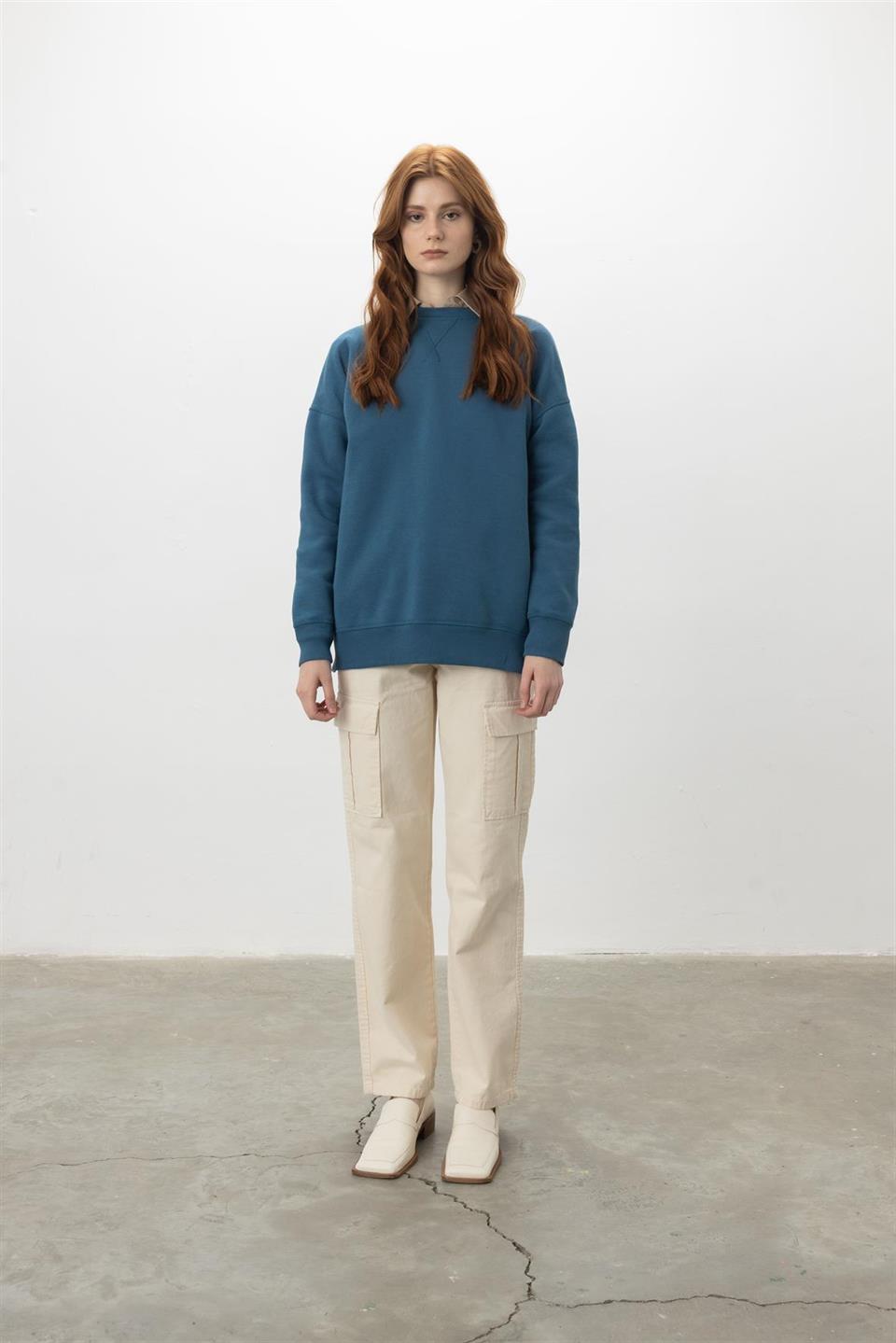 Kadın V Detaylı Sweatshirt