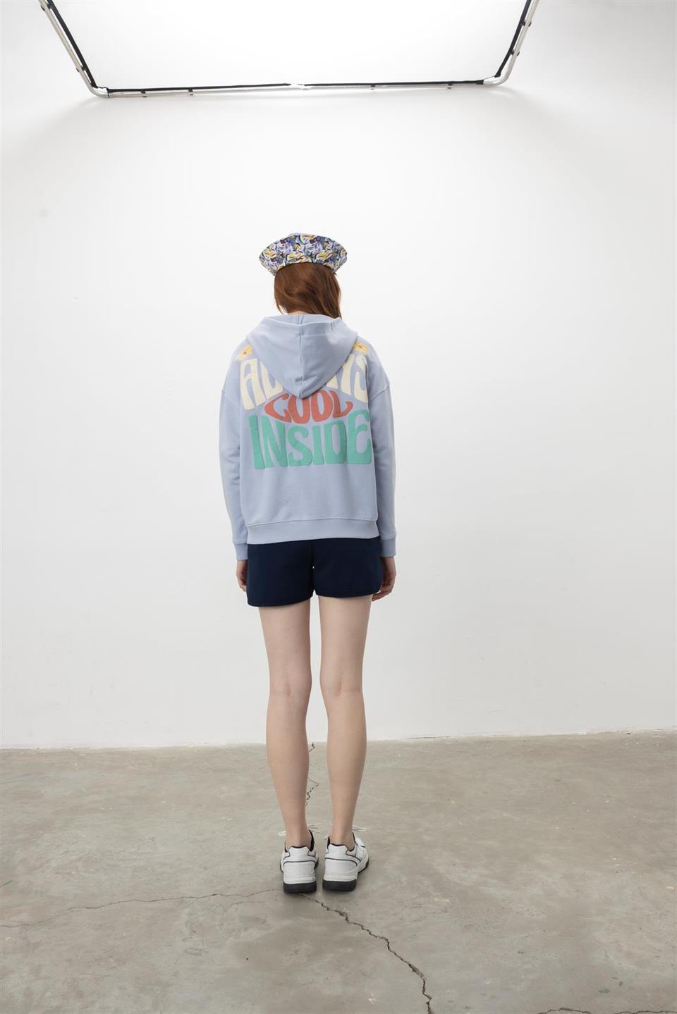 Kapüşonlu Fermuarlı Baskı Detaylı Sweatshirt