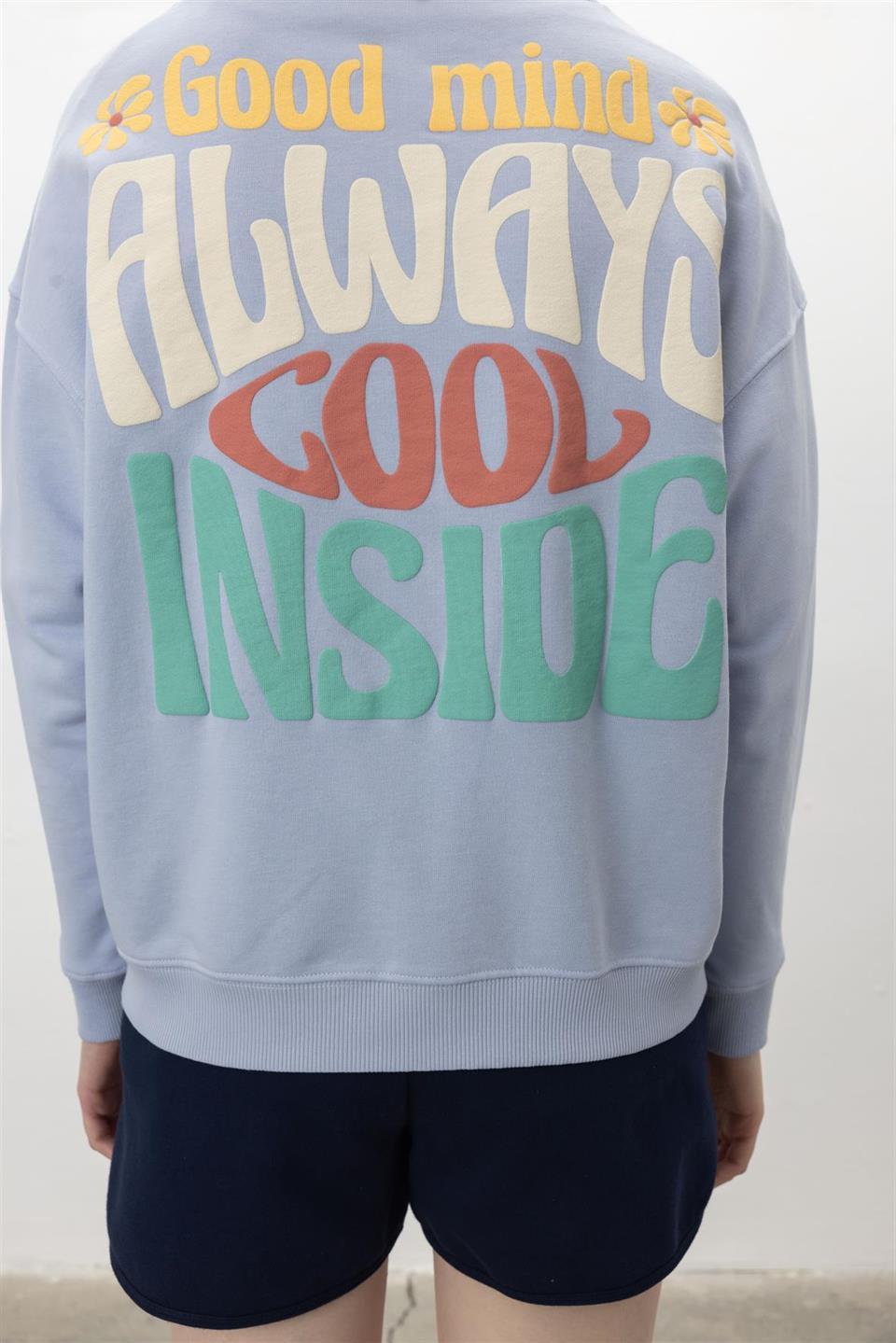 Kapüşonlu Fermuarlı Baskı Detaylı Sweatshirt