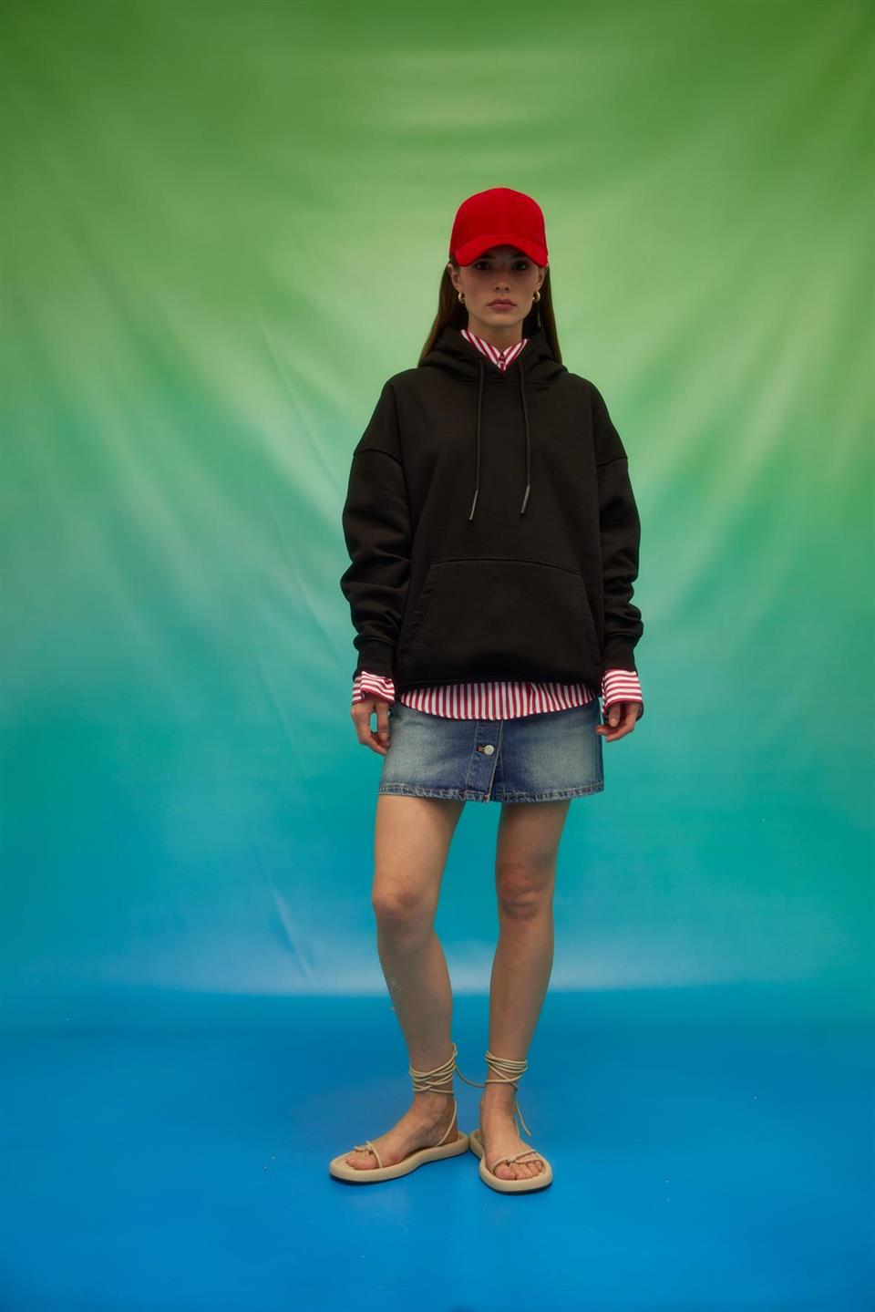 Oversize Kapüşonlu Sweatshirt