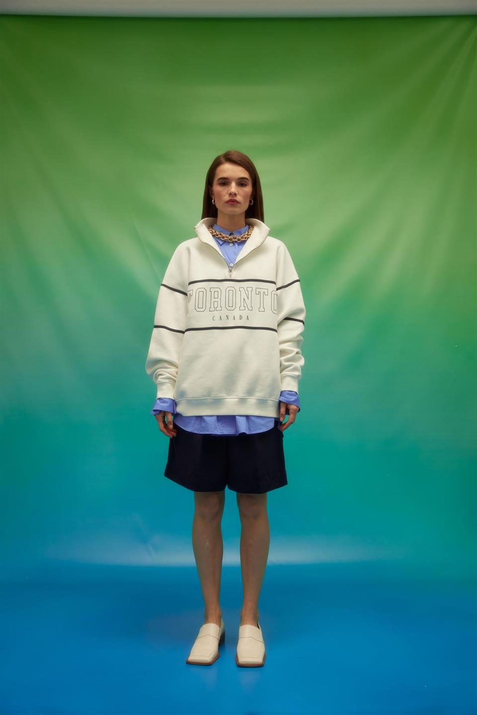 Şardonlu Yarım Fermuarlı Baskılı Sweatshirt
