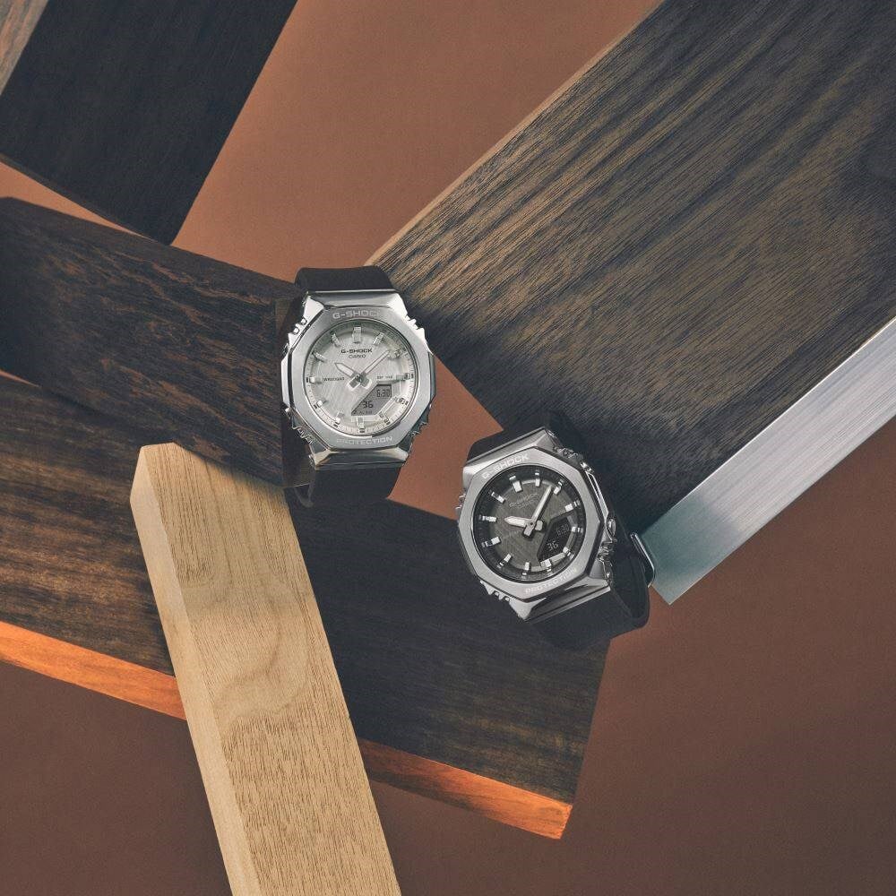 CASIO GM-S2110-1A1DR KADIN KOL SAATİ