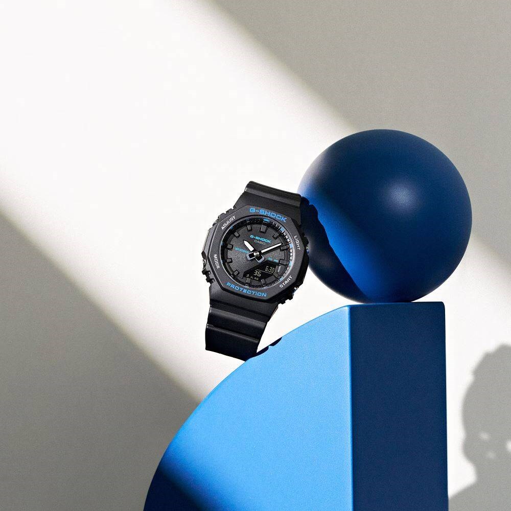 CASIO GMA-P2100BA-1ADR KADIN KOL SAATİ