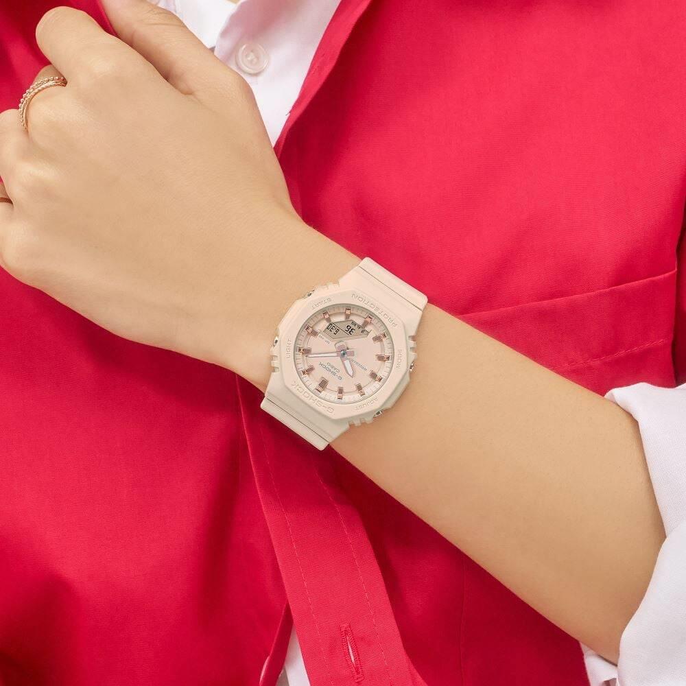 CASIO GMA-P2100M-4ADR KADIN / KIZ KOL SAATİ