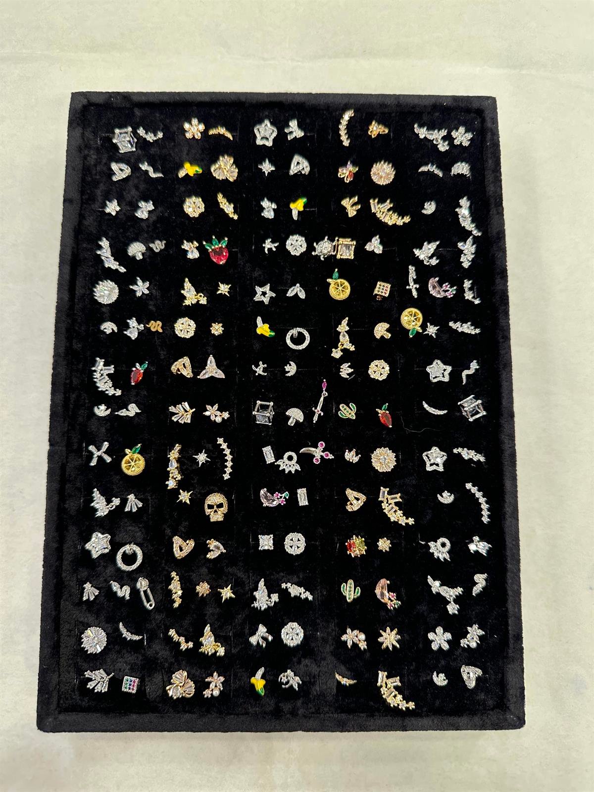 150'li Standlı Tragus Küpe - ÇOK RENKLİ