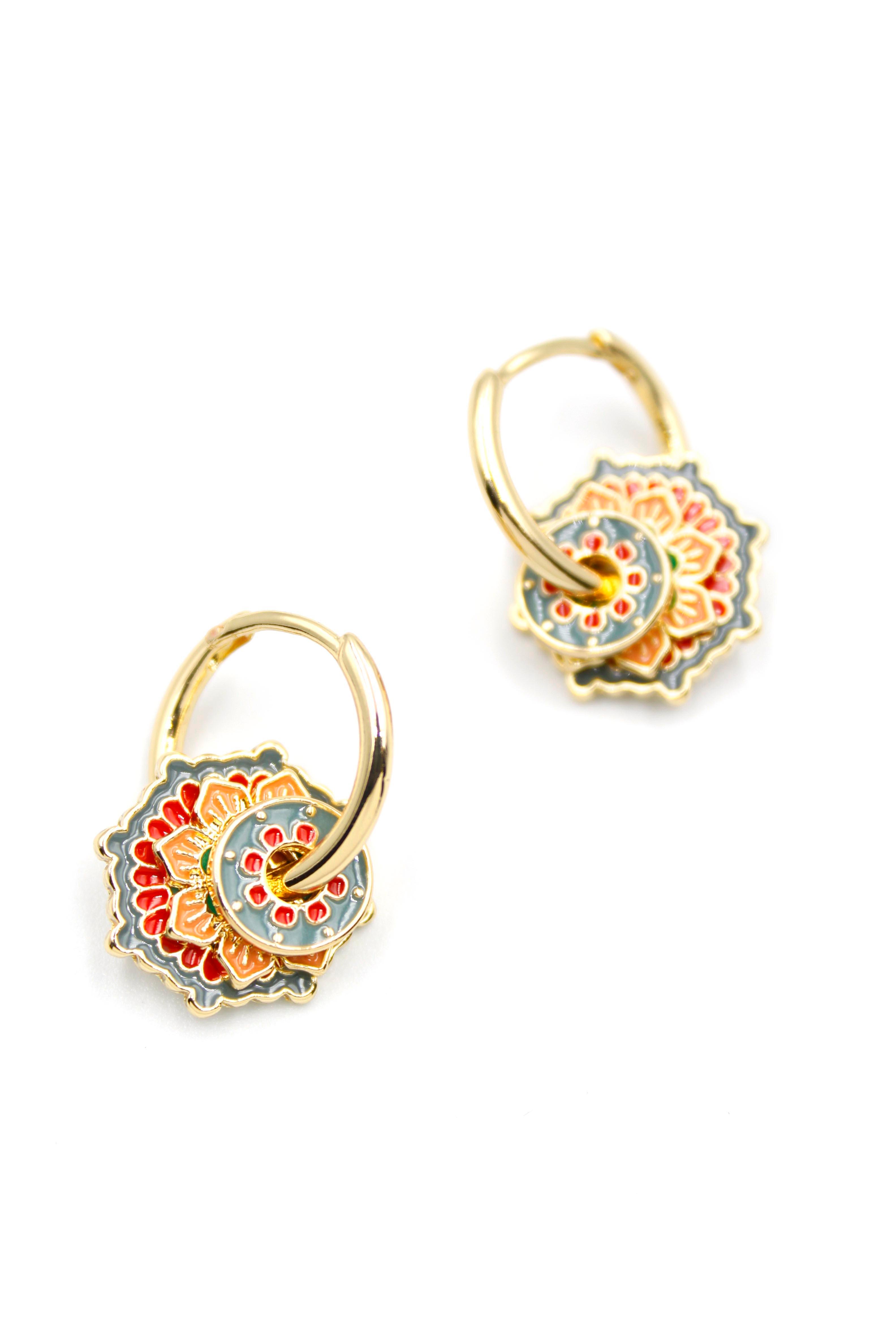 Etnik Charm Küpe - Altın