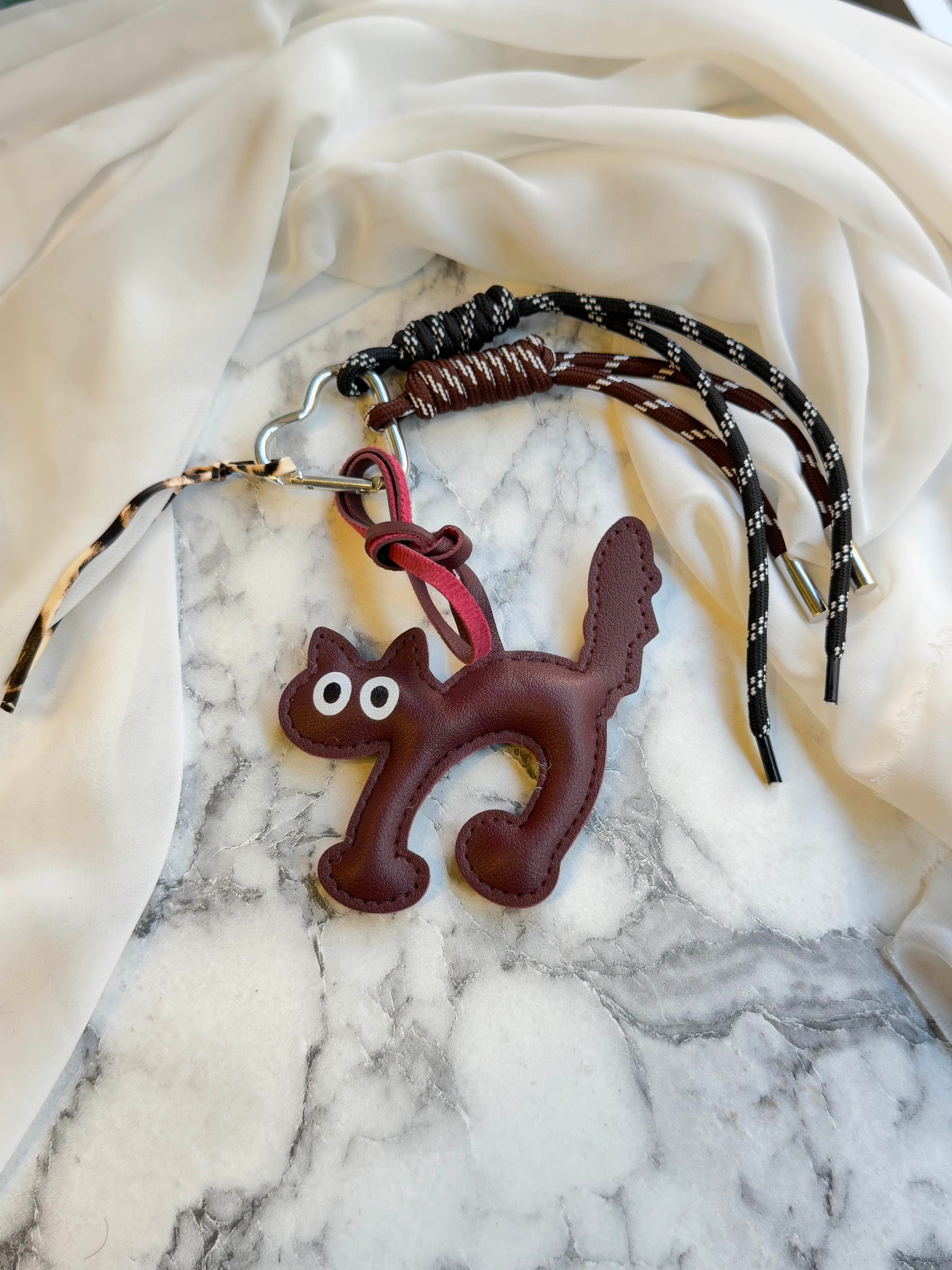 İpli Kedi Çanta Süsü - Bordo