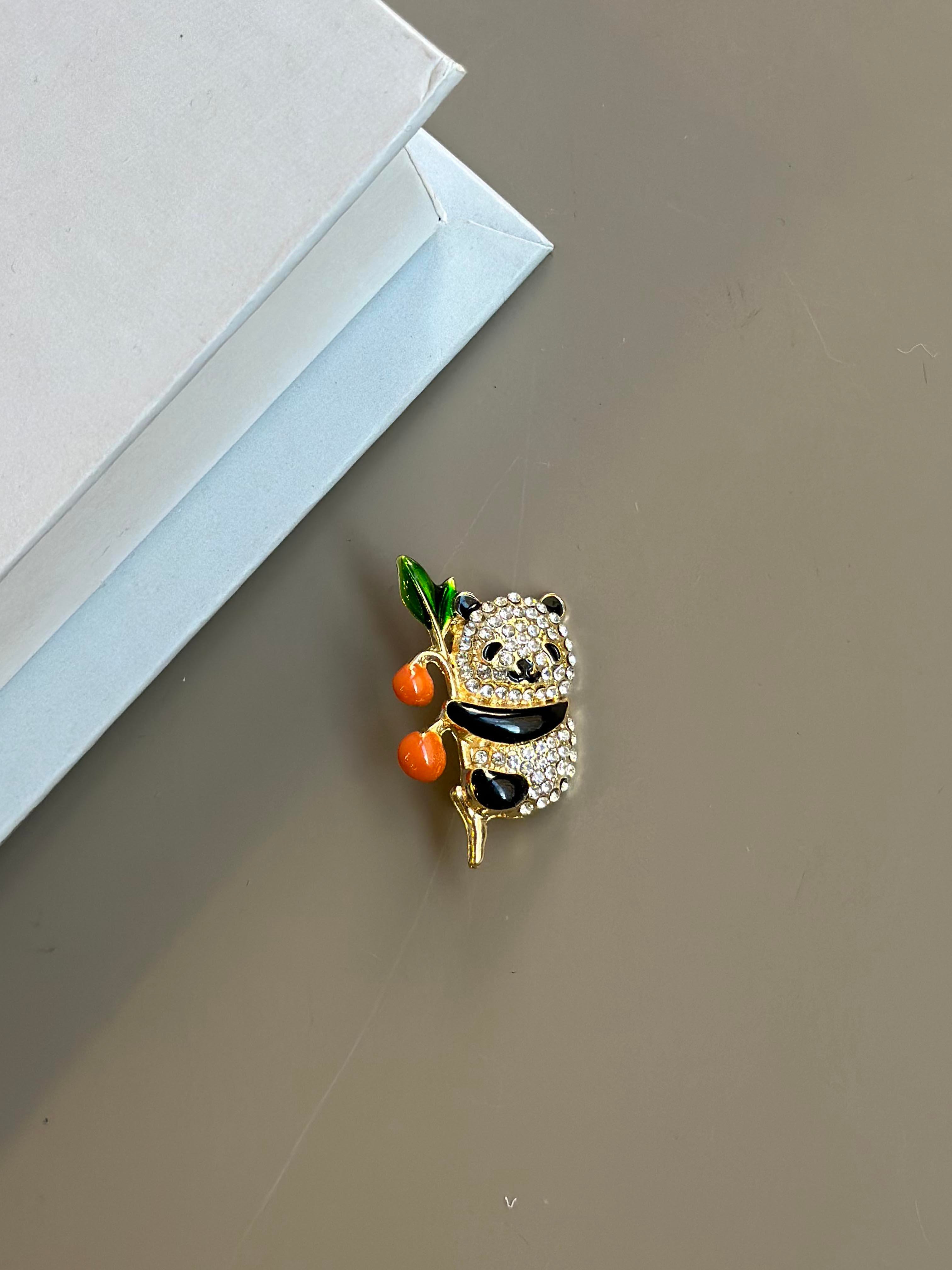 Panda Broş - Beyaz