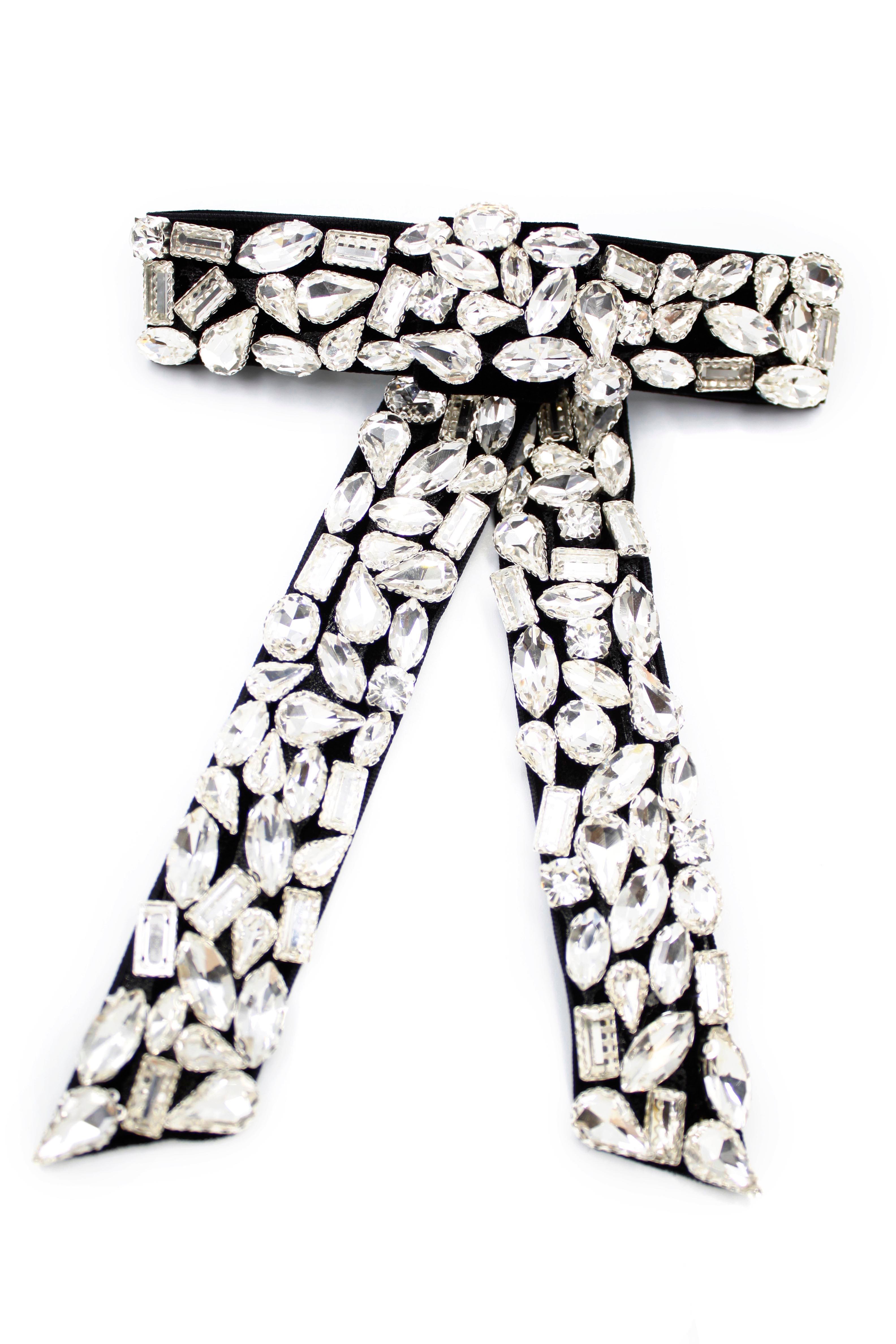 Taşlı Fiyonk Toka - Siyah