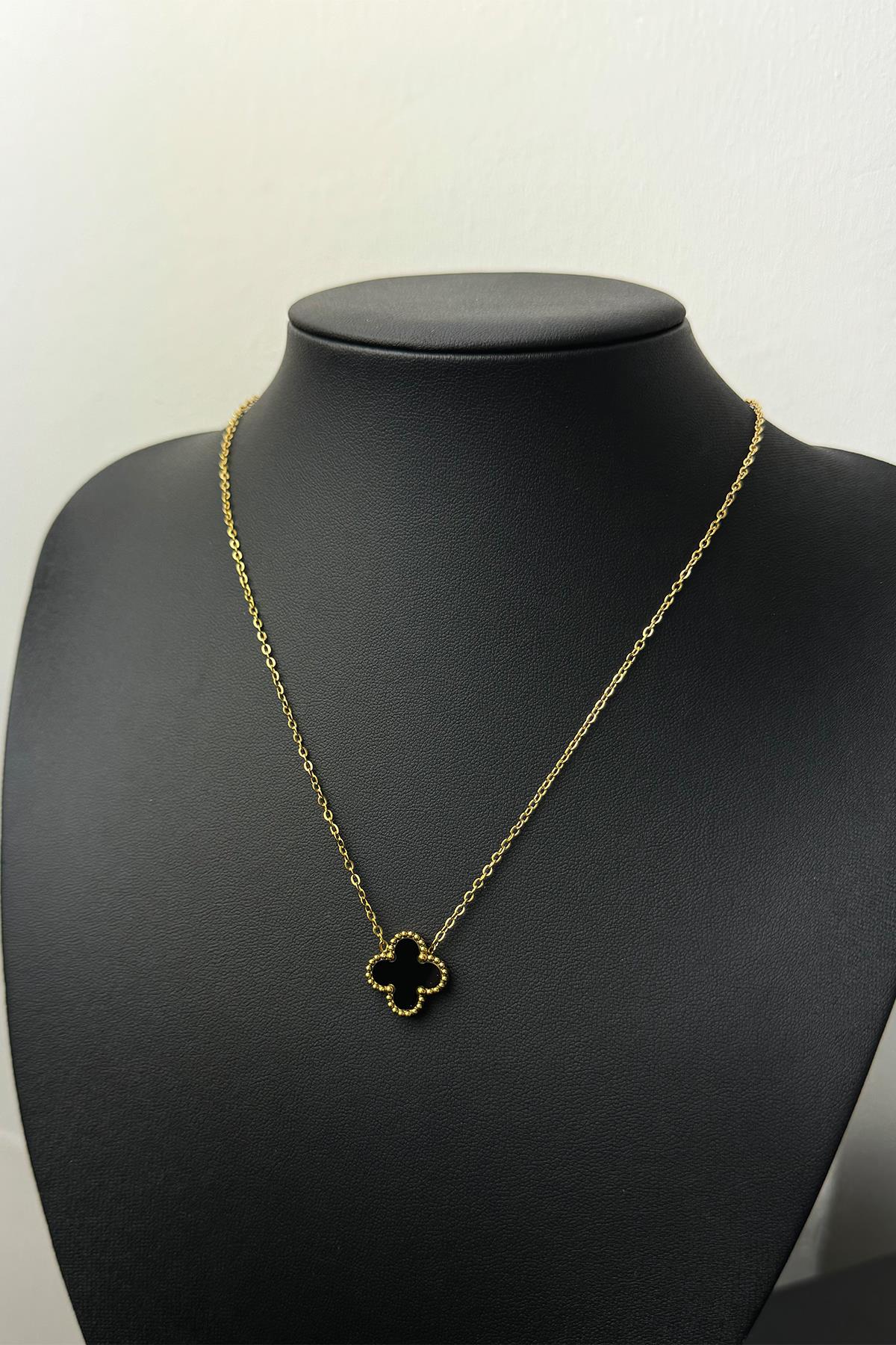 Gold Siyah VC Model Yonca Kolye