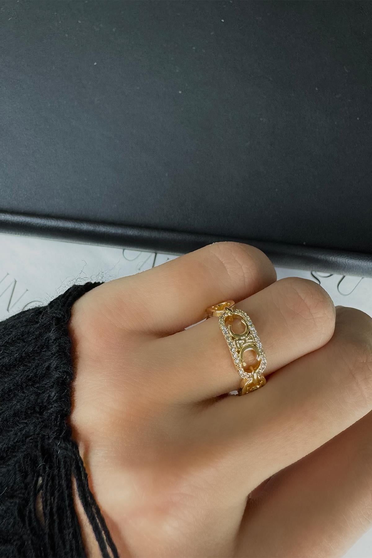 Gold Taşlı Celine Yüzük