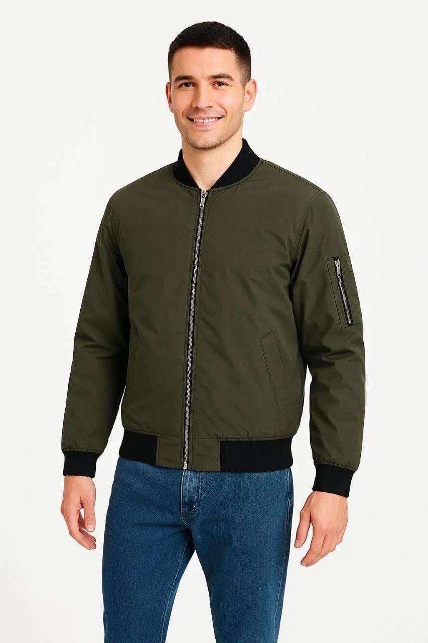 Erkek Bomber Mont Ceket – Fermuarlı, Kapitone İçi Astarlı, Su İtici Kumaş, Regular Fit, Uzun Kollu, Yandan Cepli, Bahar & Kış Rahat Günlük Stil - Haki